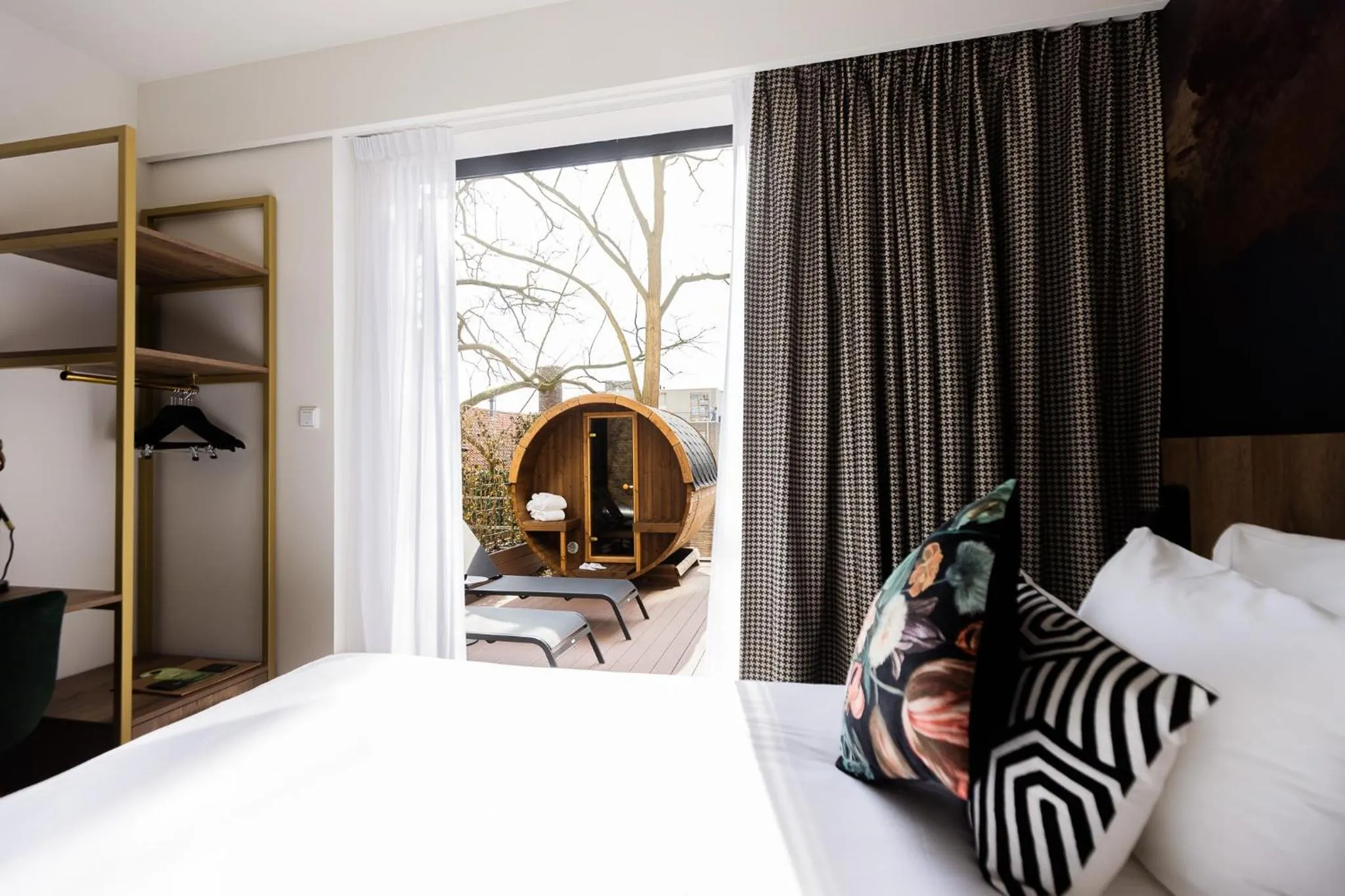 Sauna, Bed in City Hotel Haarhuis, World Hotels Crafted Collection