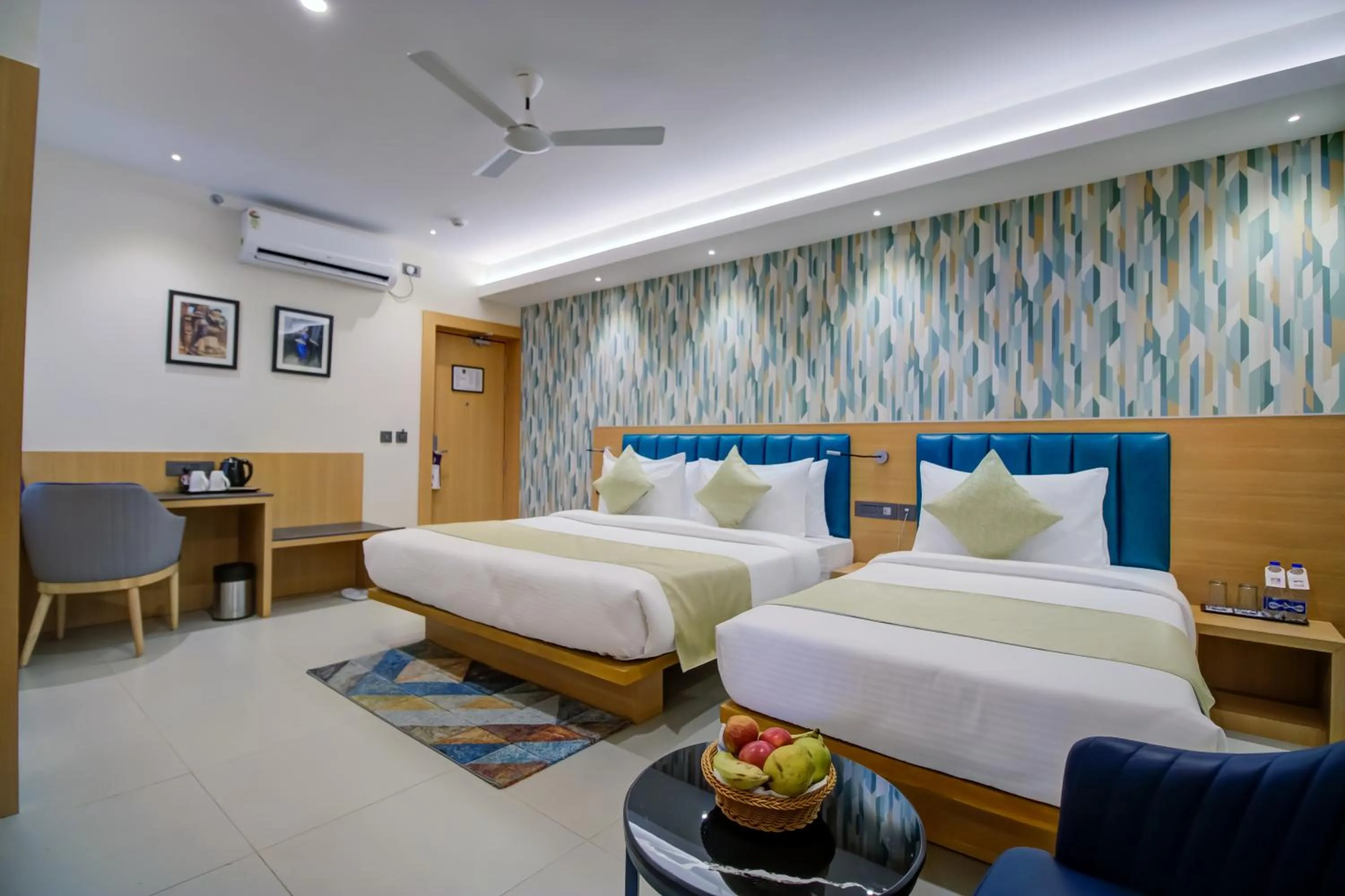 Bed in Cozzet Victoria Hotel