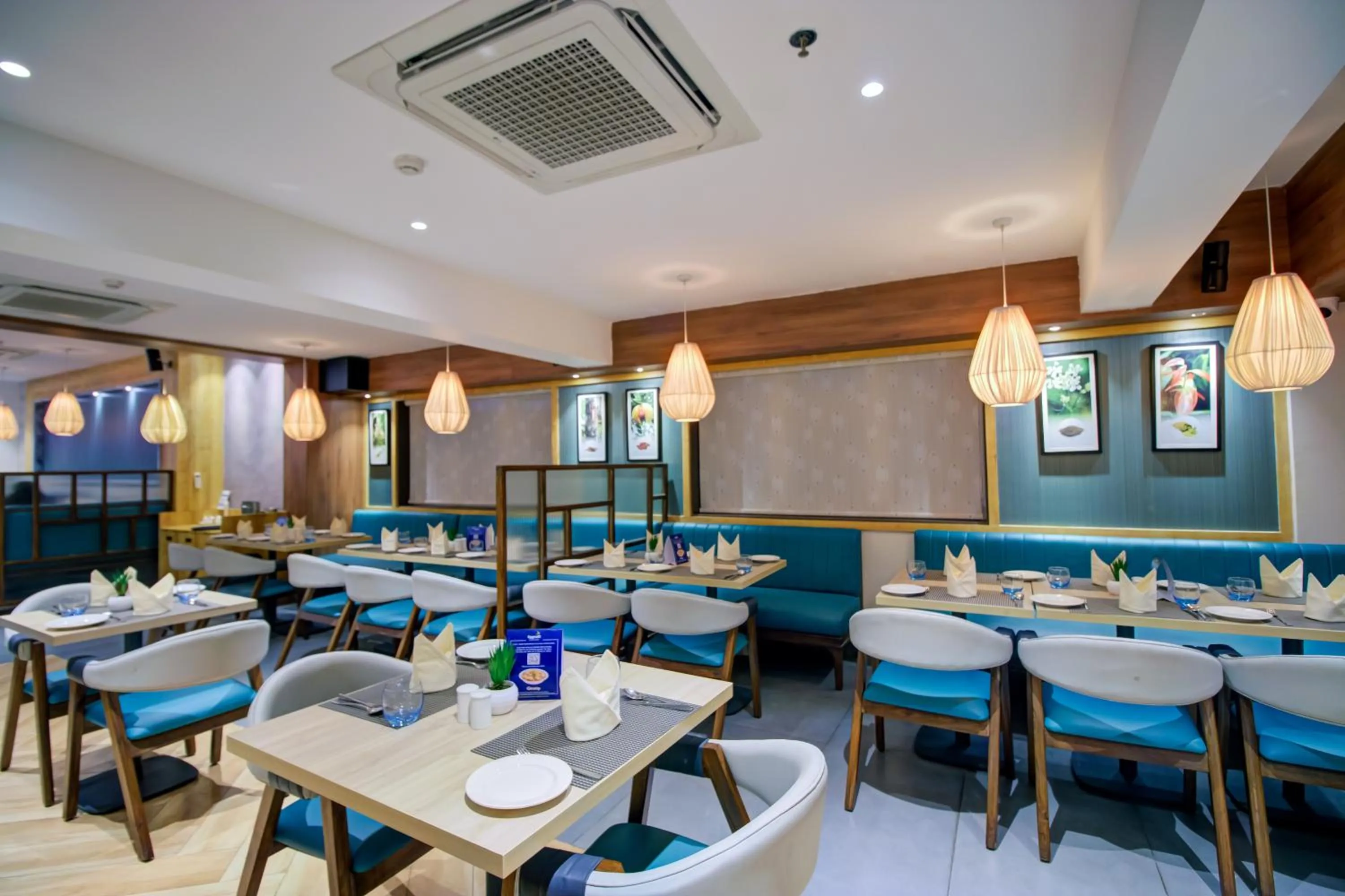 Restaurant/places to eat in Cozzet Victoria Hotel