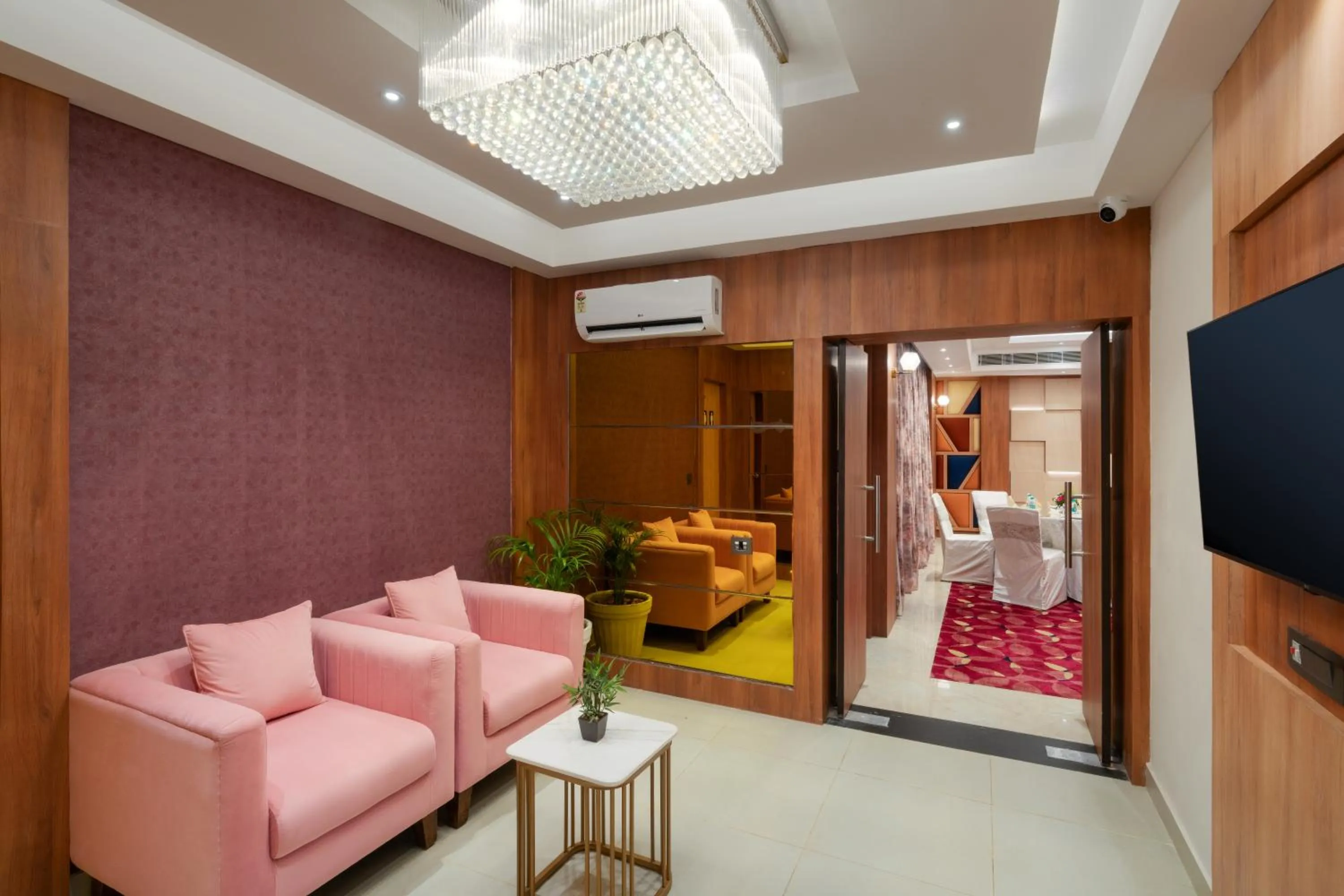 Banquet/Function facilities in Cozzet Victoria Hotel