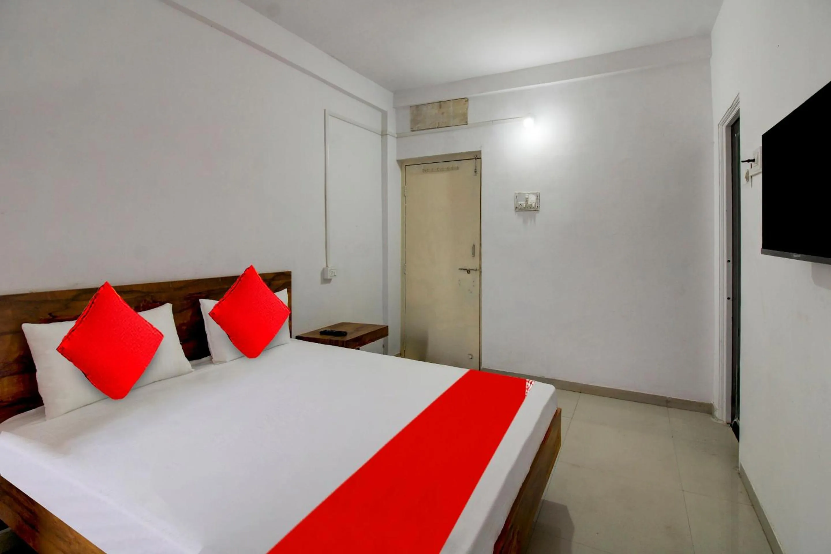 Bedroom in Hotel O The Golden Key