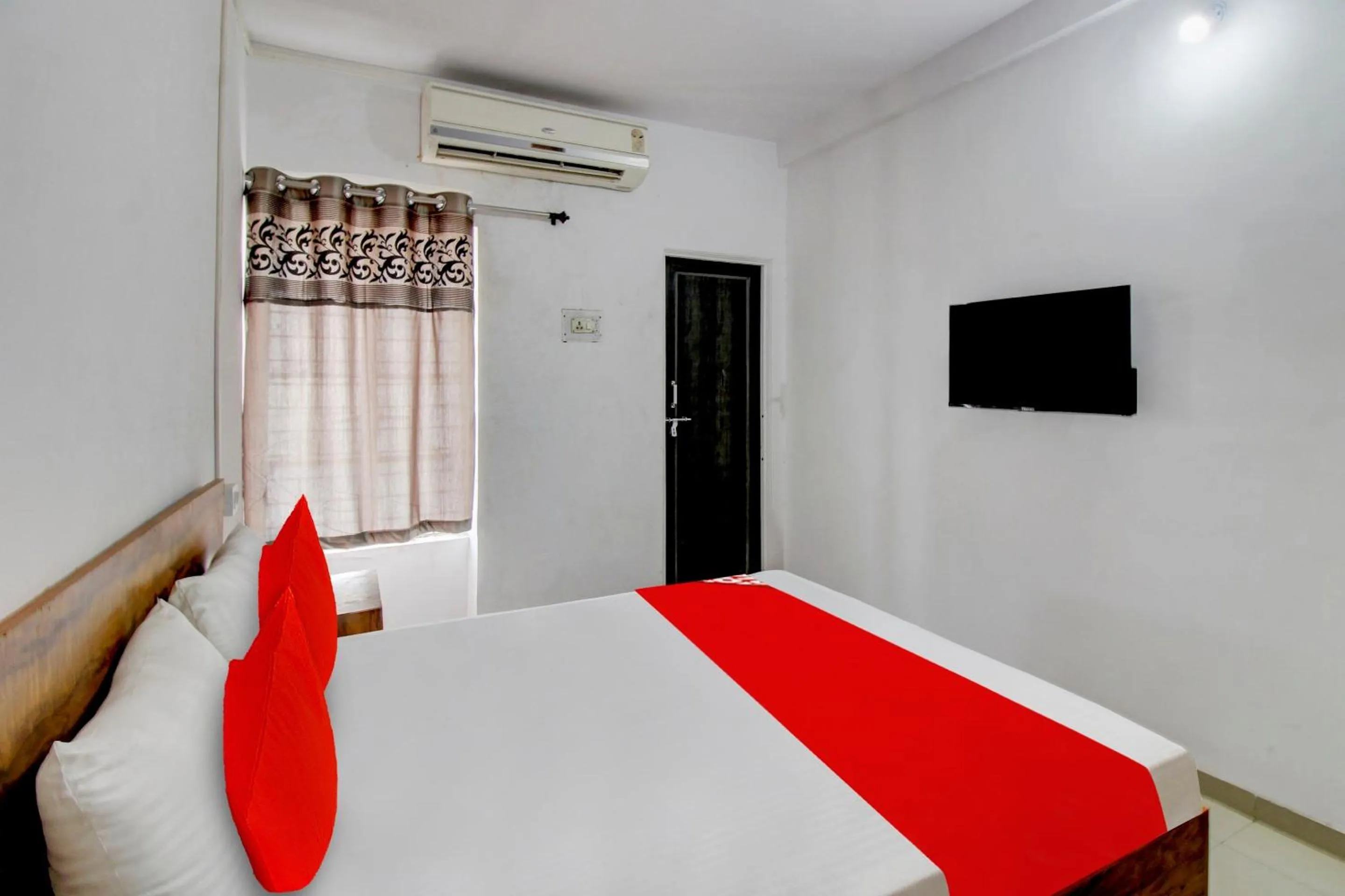 Bedroom in Hotel O The Golden Key