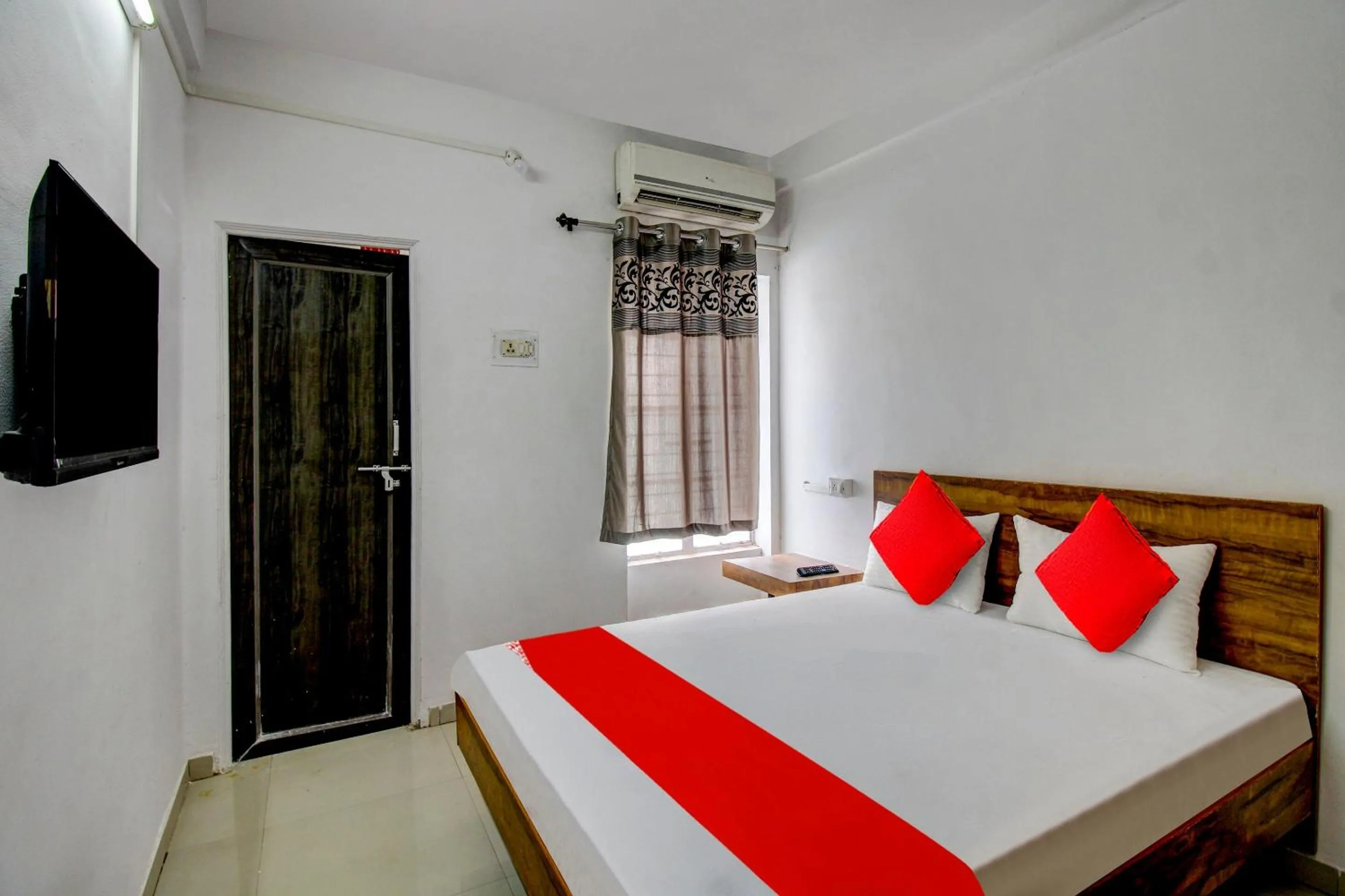 Bedroom in Hotel O The Golden Key