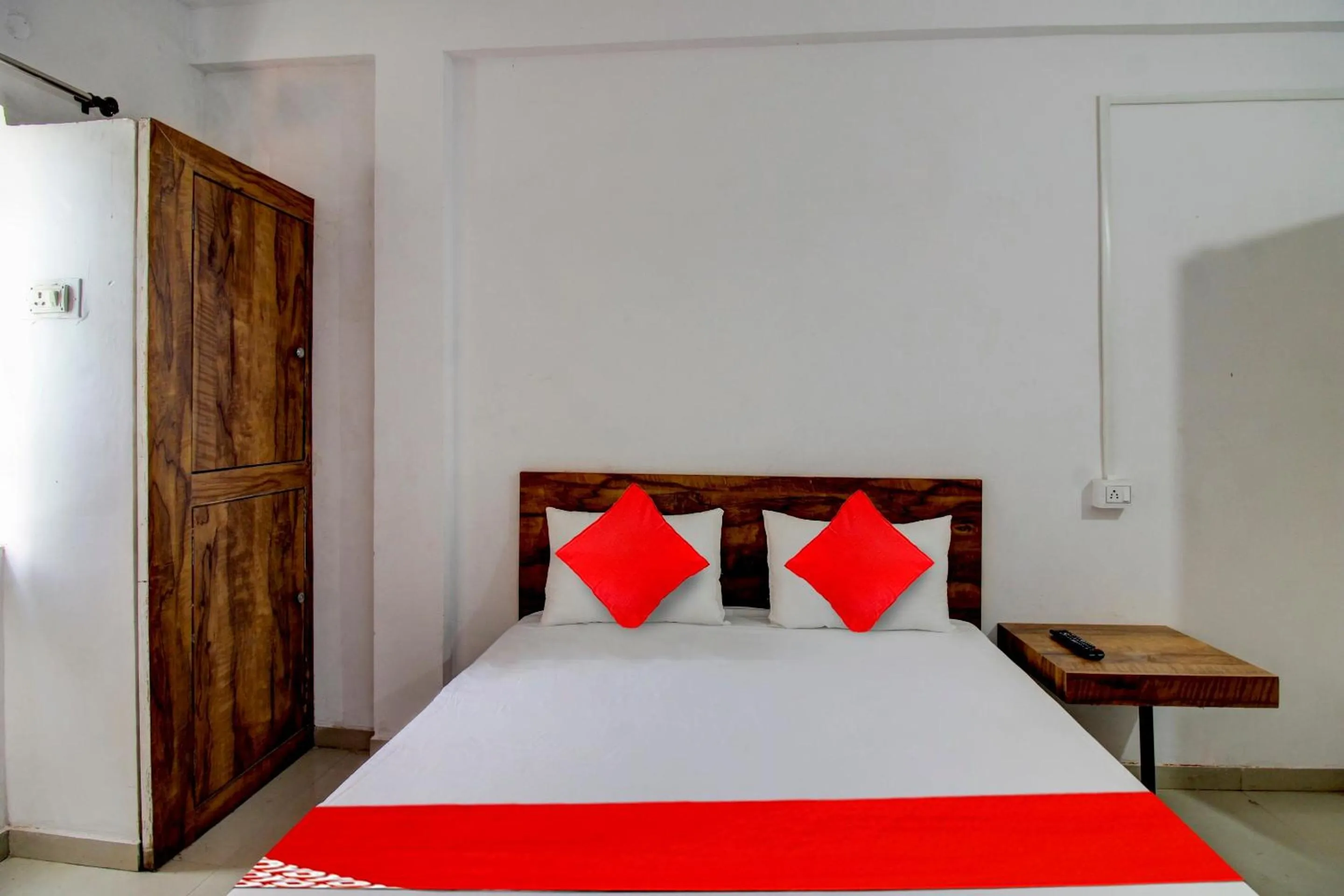 Bedroom in Hotel O The Golden Key