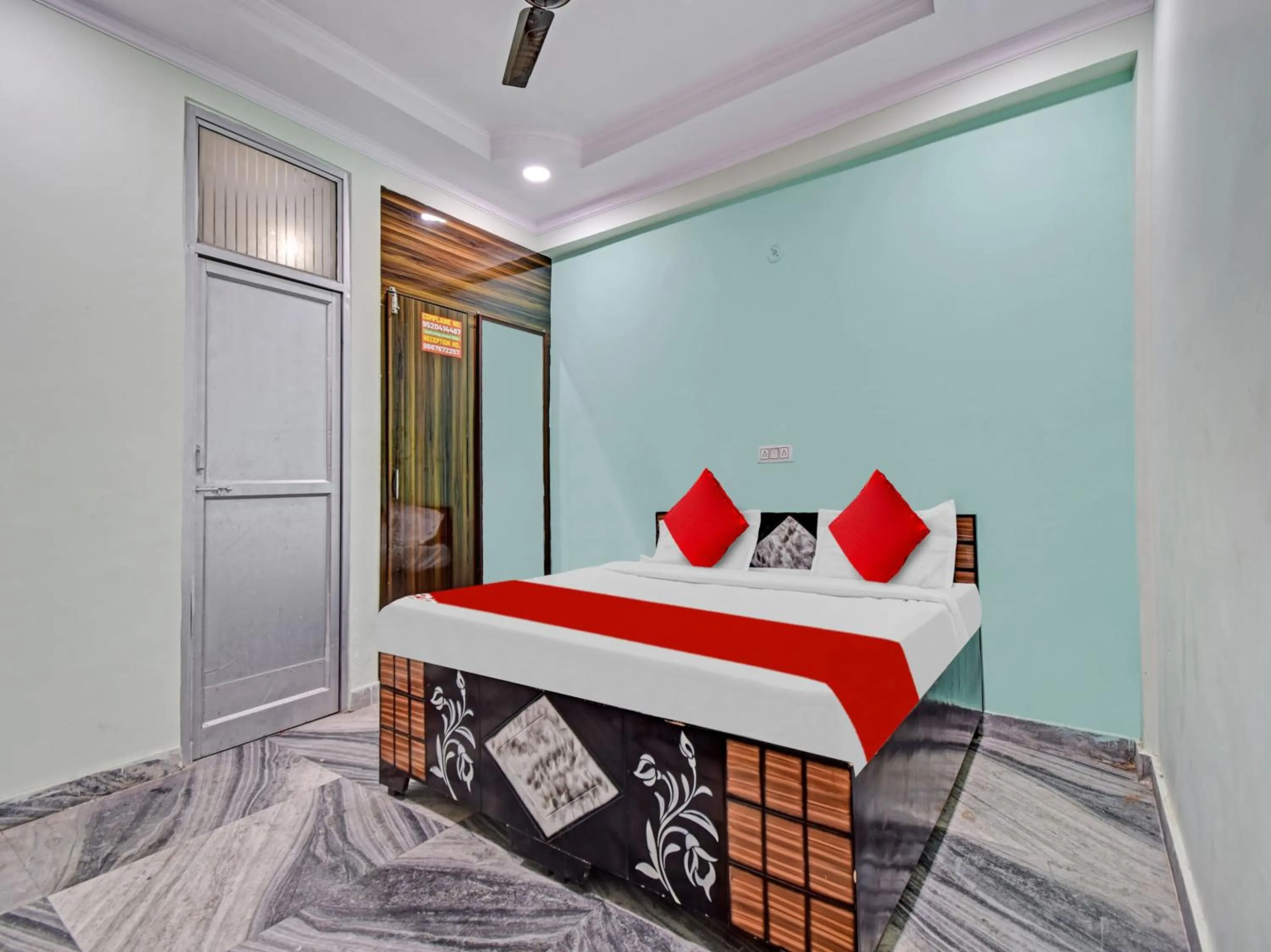 Lobby or reception, Bed in Hotel O Diamond Inns