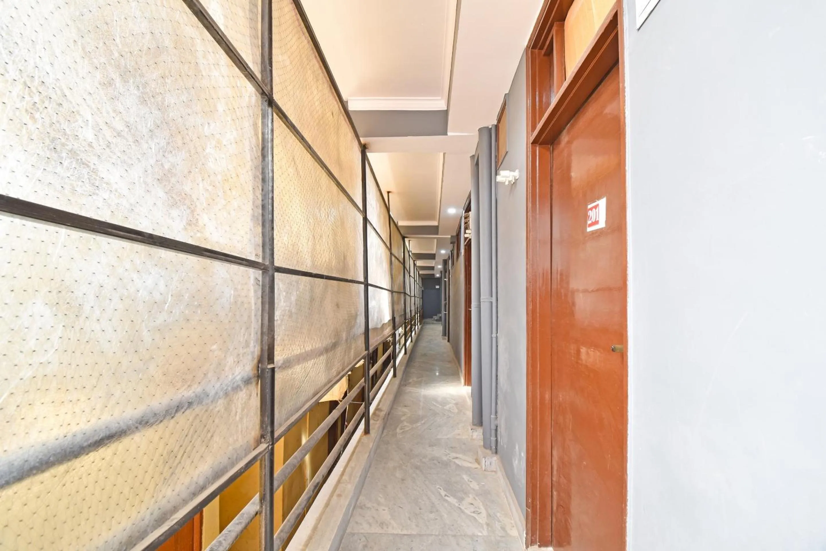 Facade/entrance in Hotel O Diamond Inns