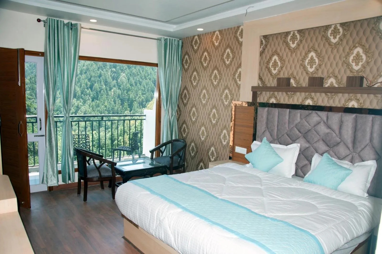Bed in Summer Hill Resort