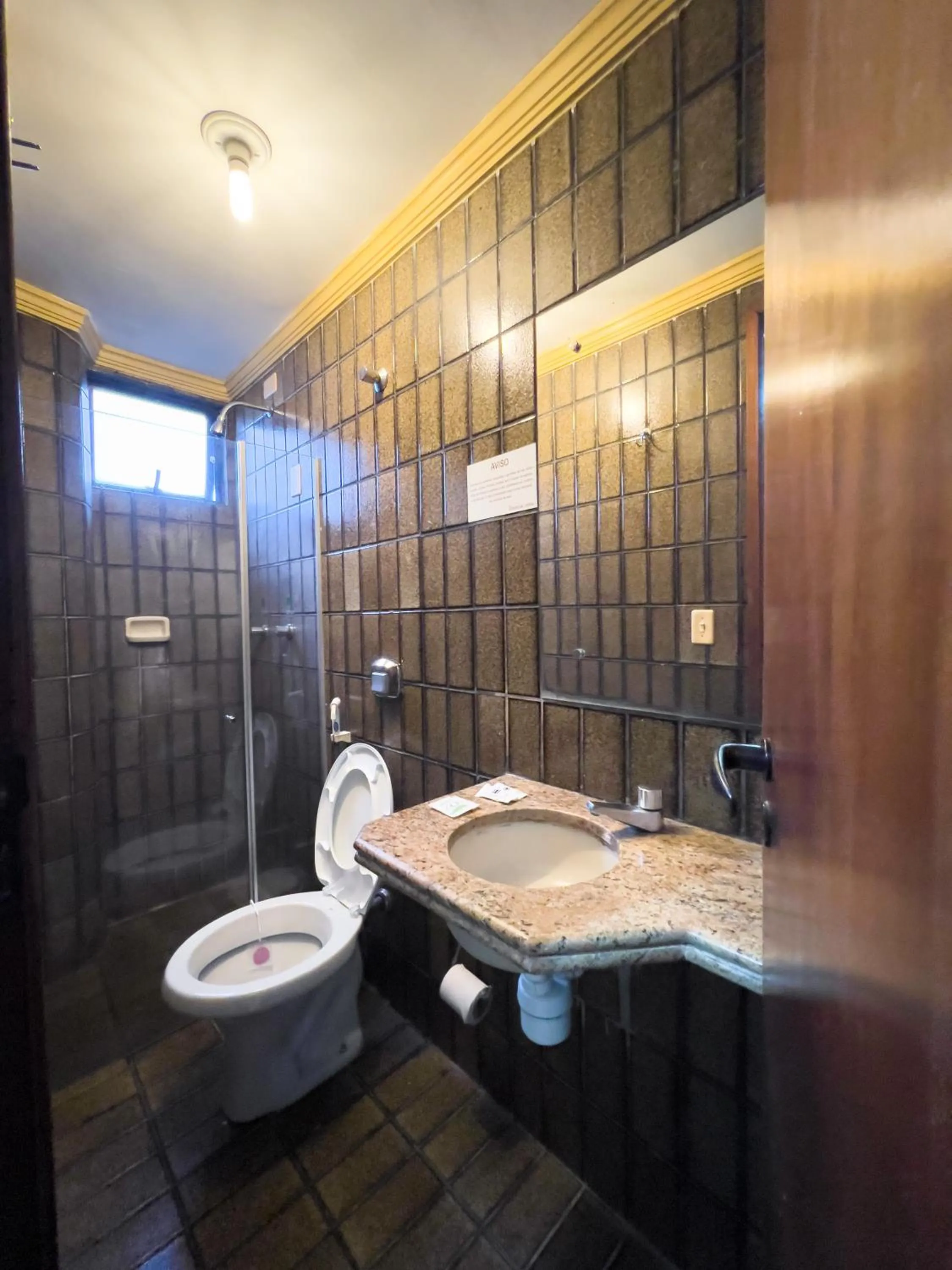 Shower in Central Hotel