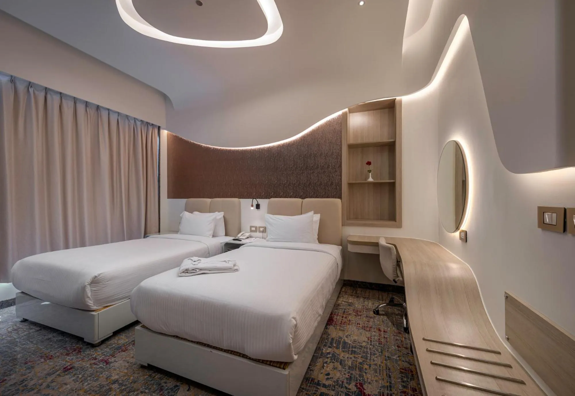 Bedroom, Bed in Crowne Plaza Alexandria Mirage by IHG