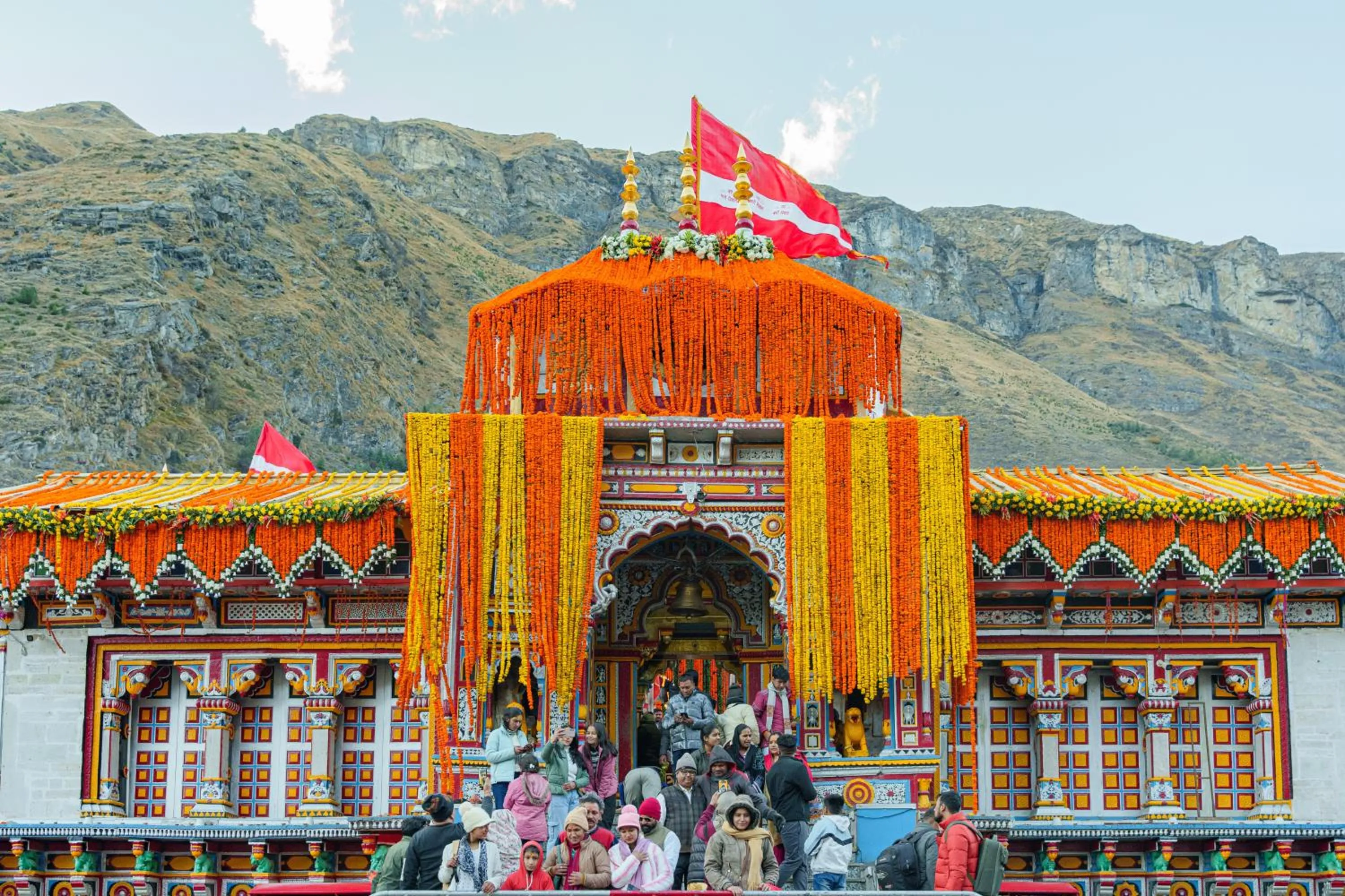 Nearby landmark in New Hotel Snow Crest