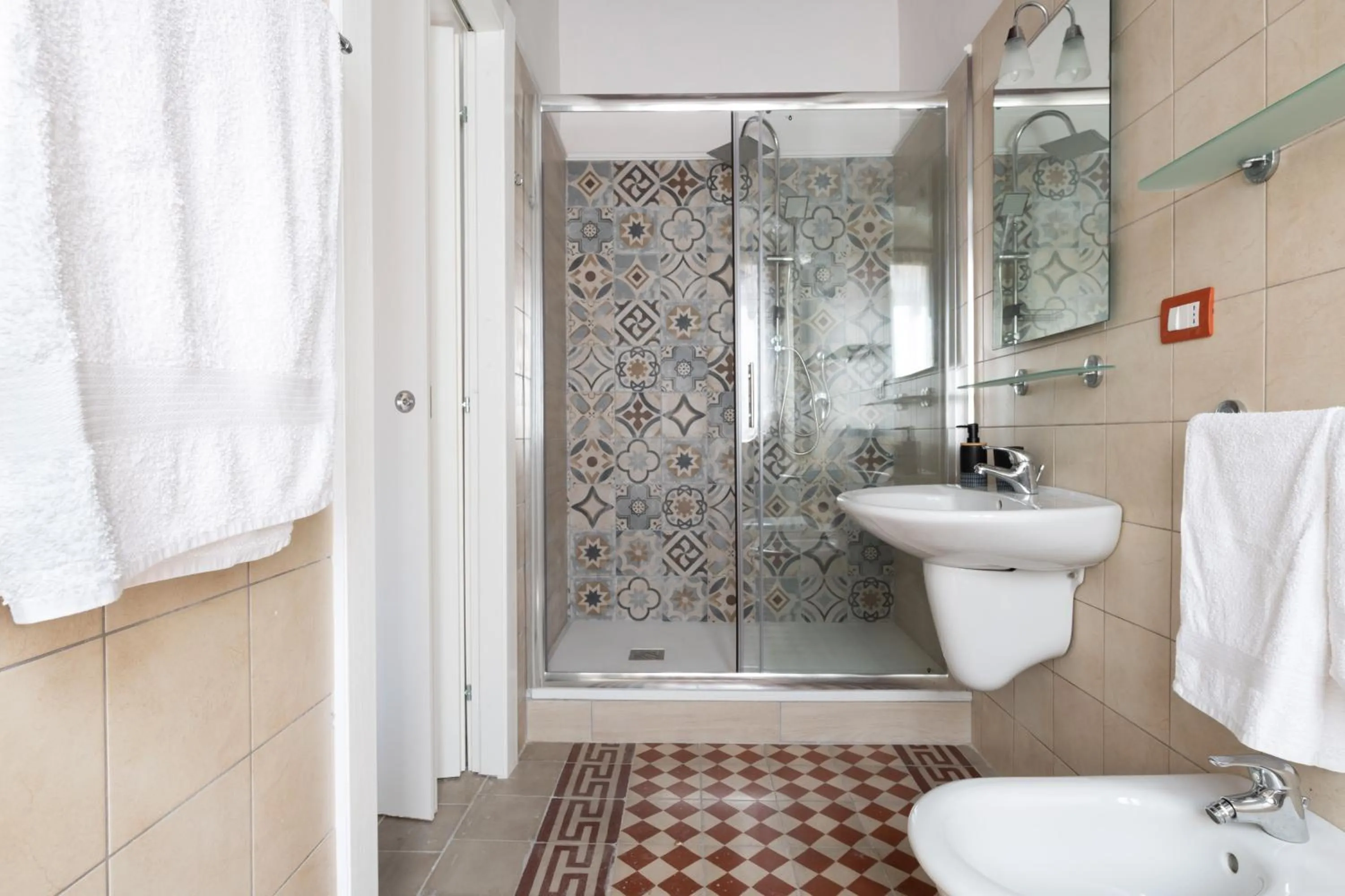 Shower in Don Pedro 53