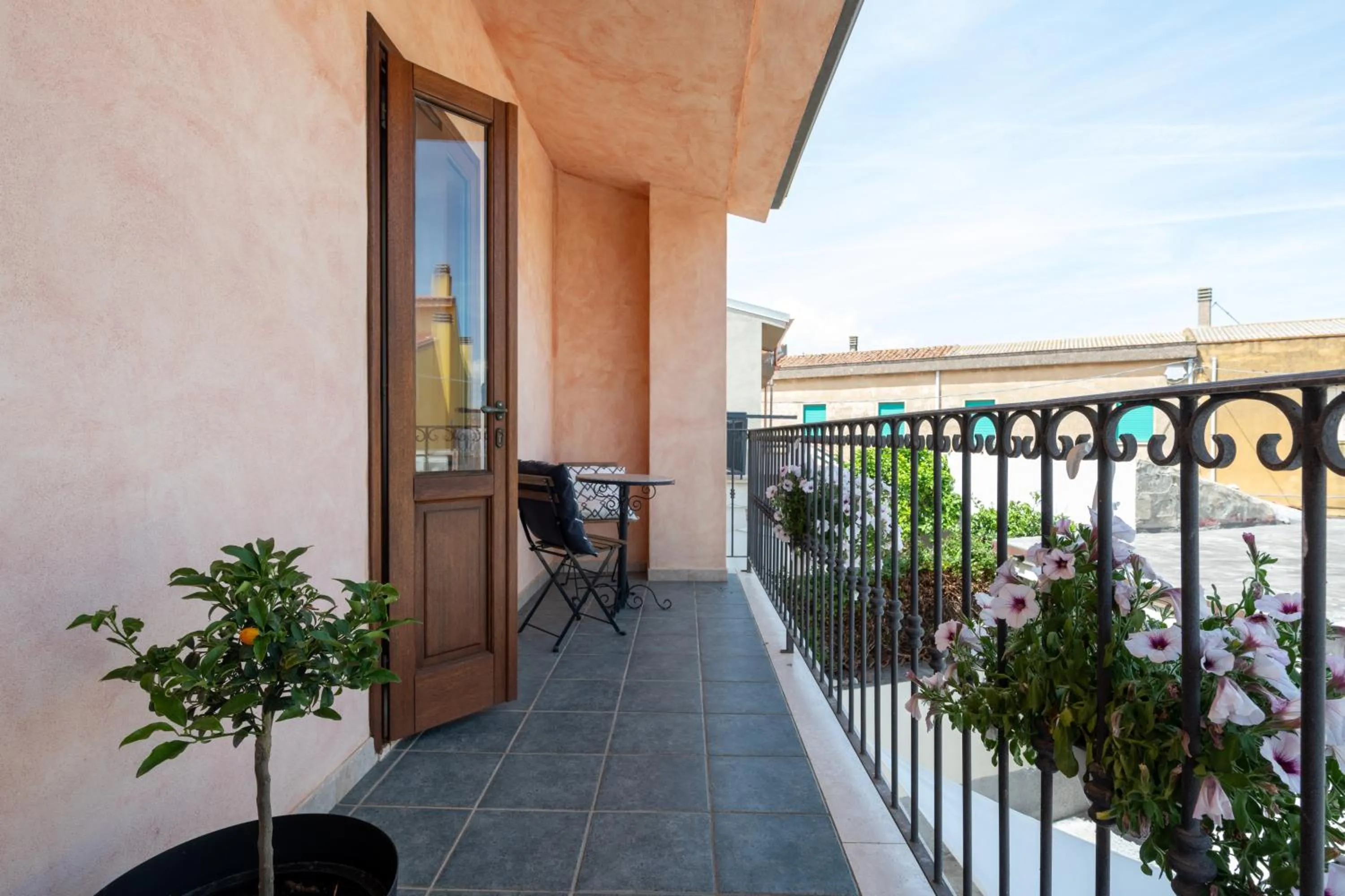 Balcony/Terrace in Don Pedro 53