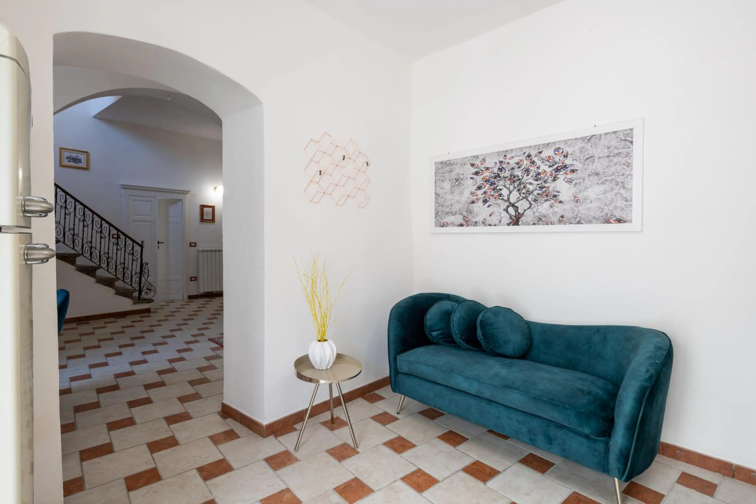 Seating area in Don Pedro 53