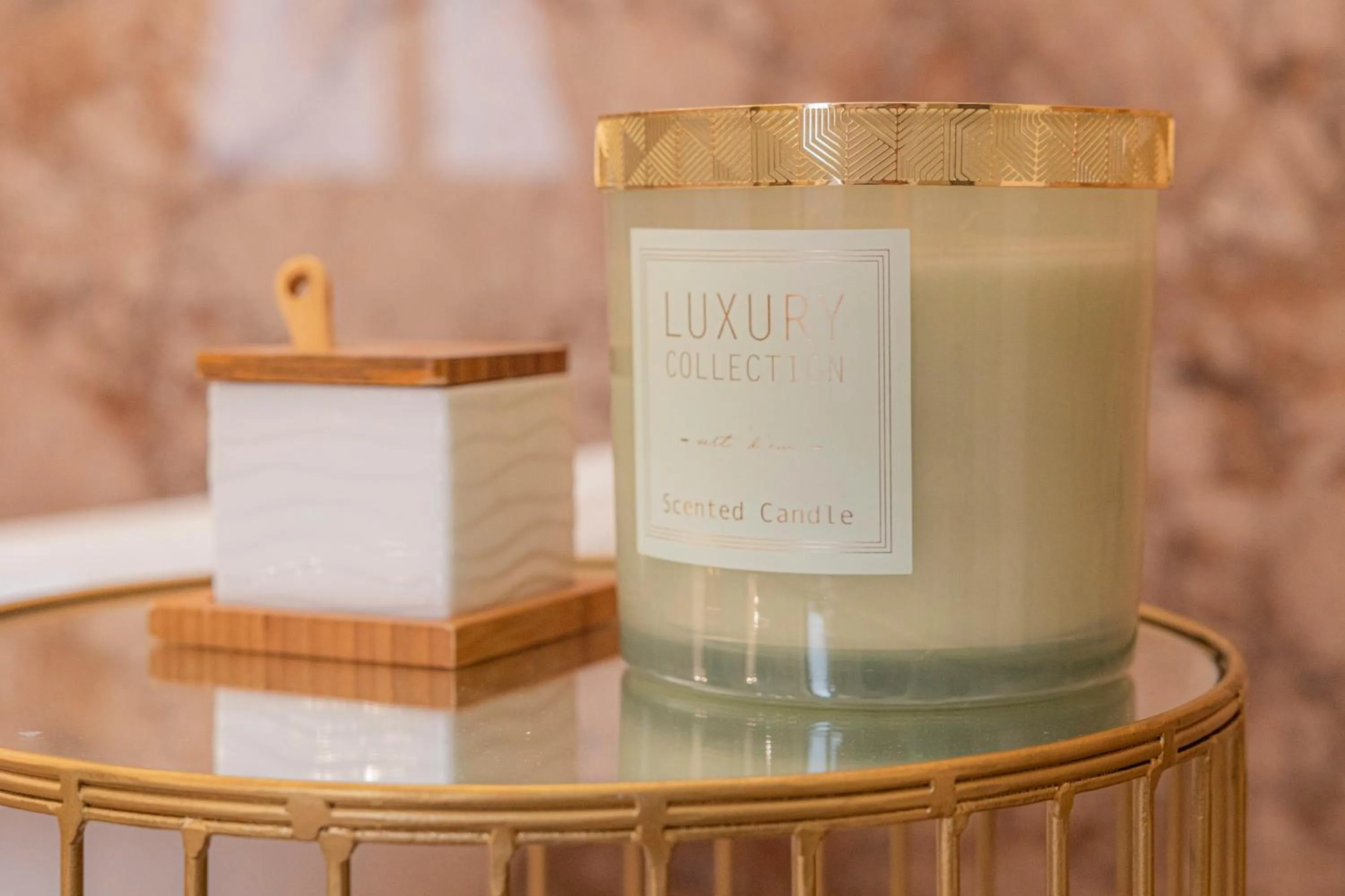 Decorative detail in Corte Realdi - Palazzo Camozzini