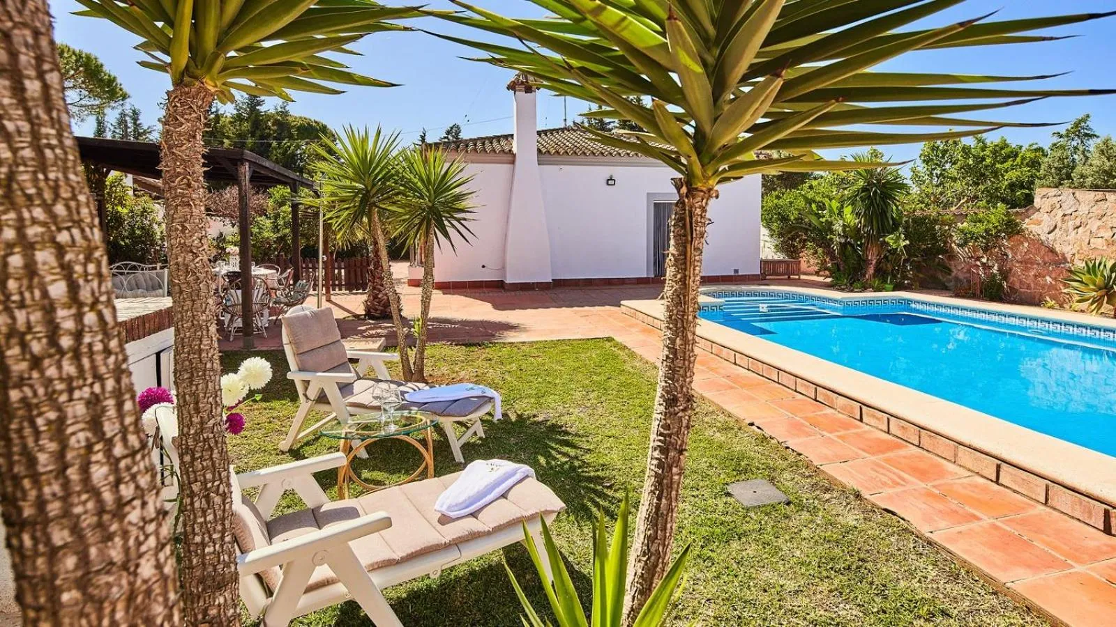 Swimming pool in Villa Lola 14 Chiclana de la Frontera by Ruralidays