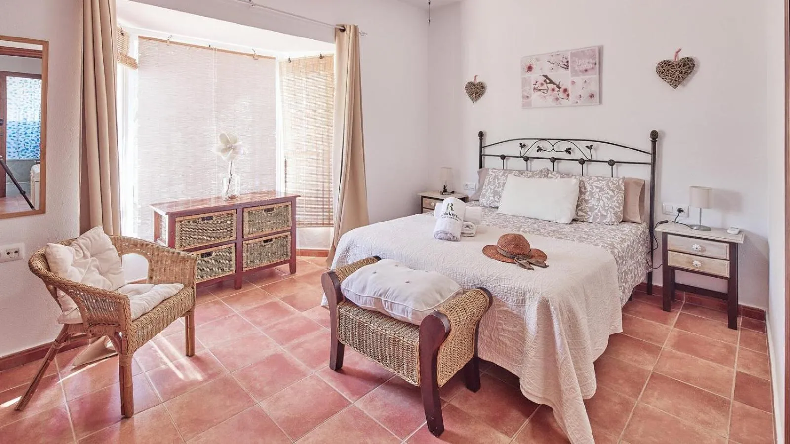 Bedroom, Bed in Villa Lola 14 Chiclana de la Frontera by Ruralidays