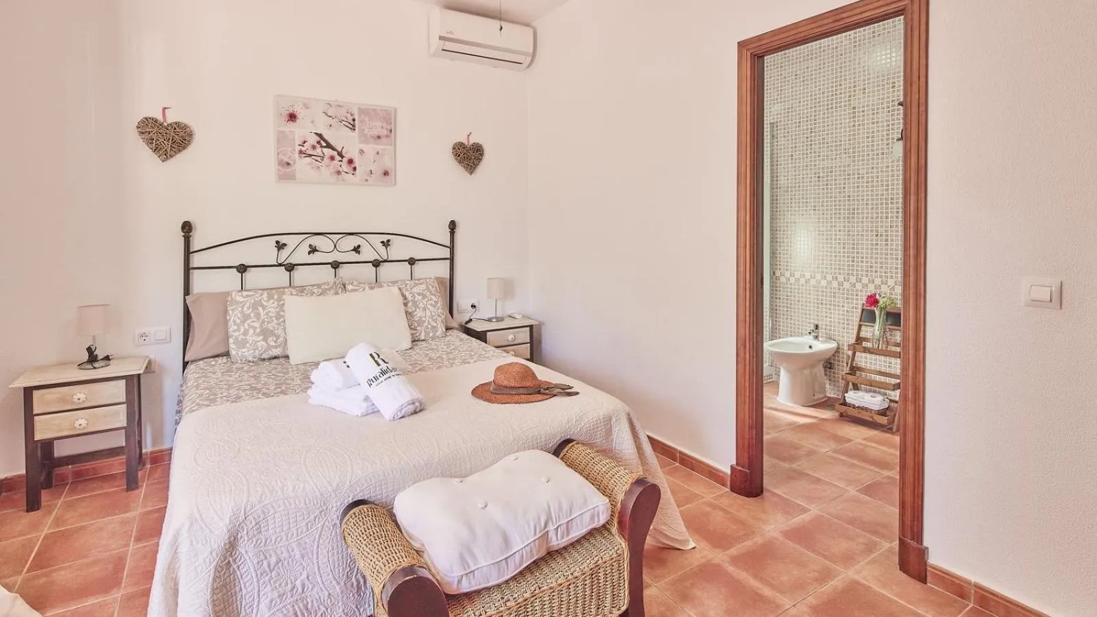 Bedroom, Bed in Villa Lola 14 Chiclana de la Frontera by Ruralidays