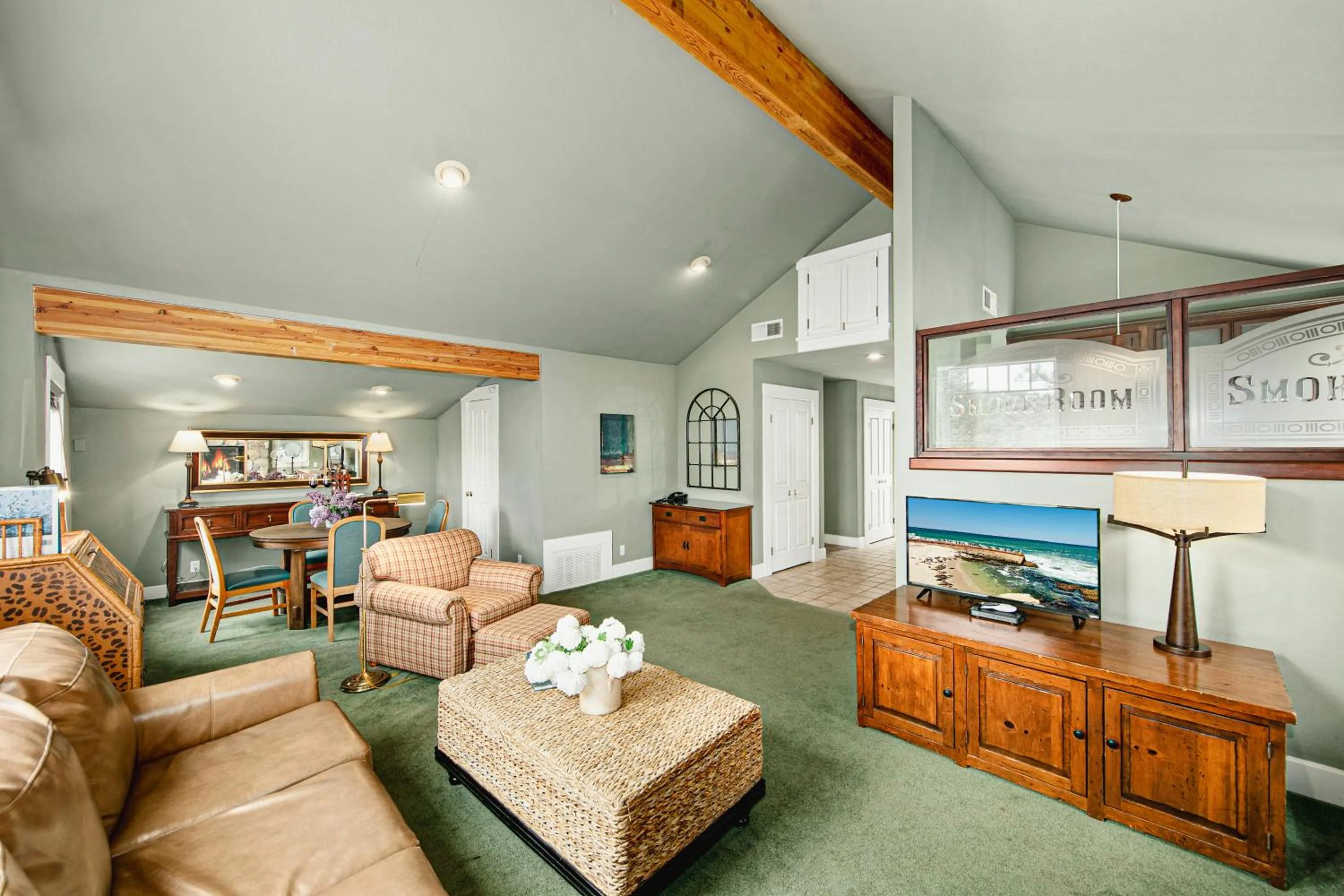 TV and multimedia in Orchard Hill