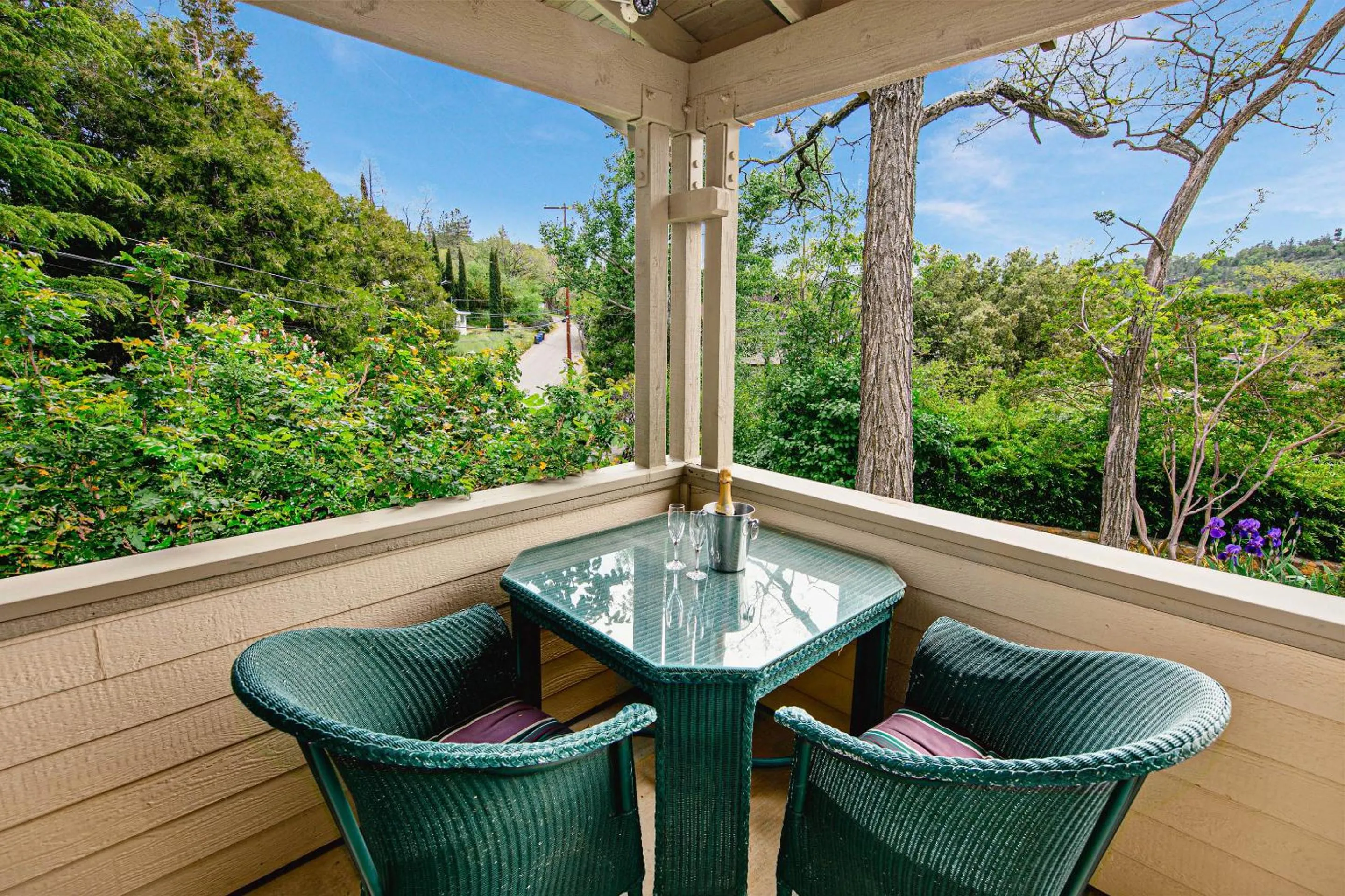 Balcony/Terrace in Orchard Hill