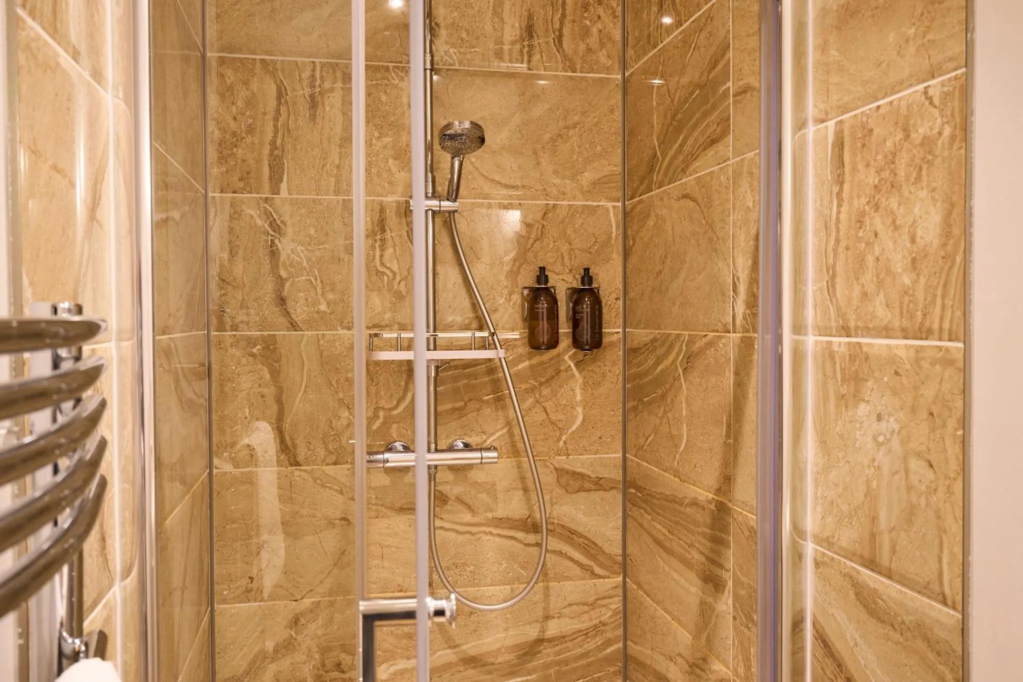 Shower in Domaine de la Commanderie de Ballan