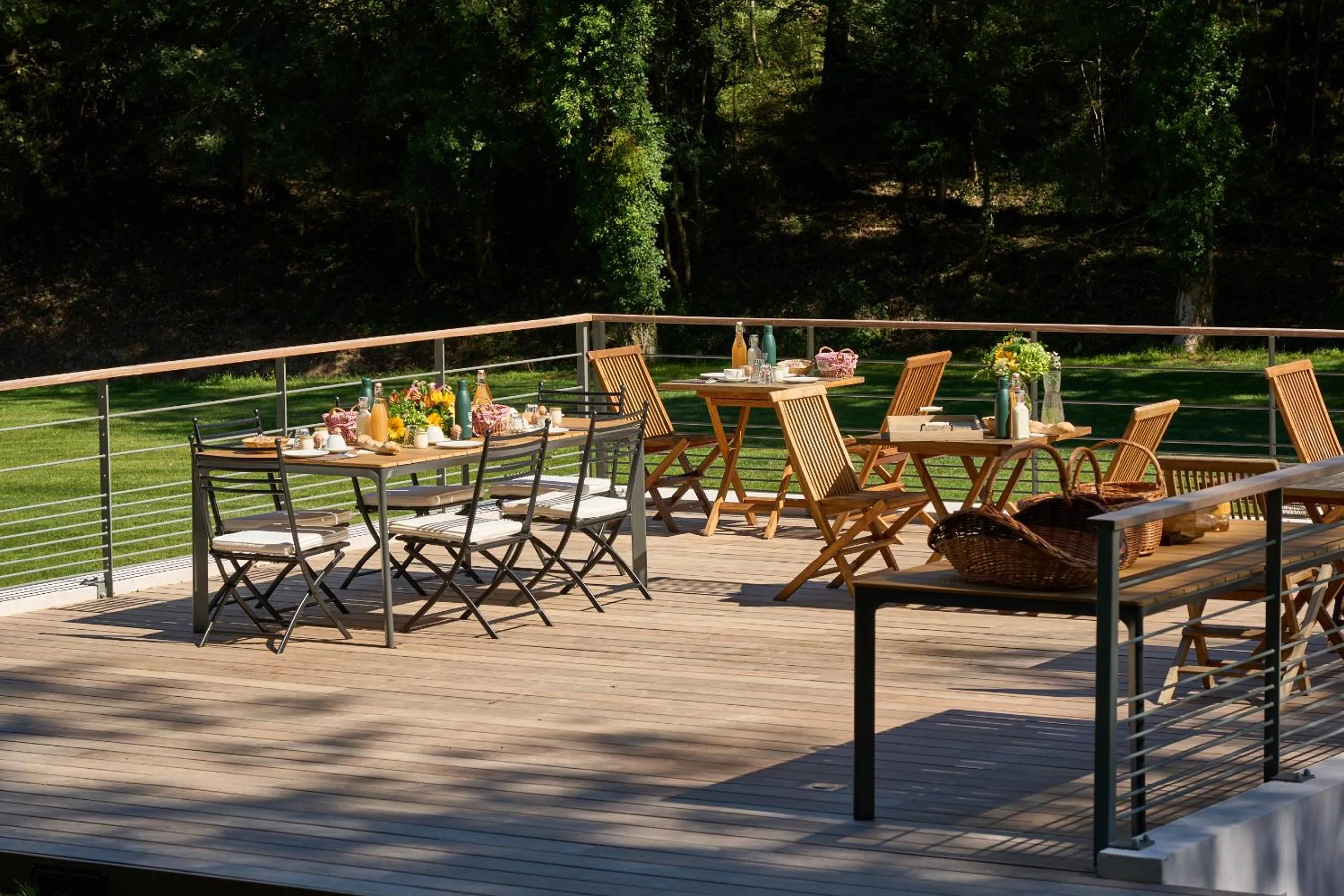 Patio in Domaine de la Commanderie de Ballan