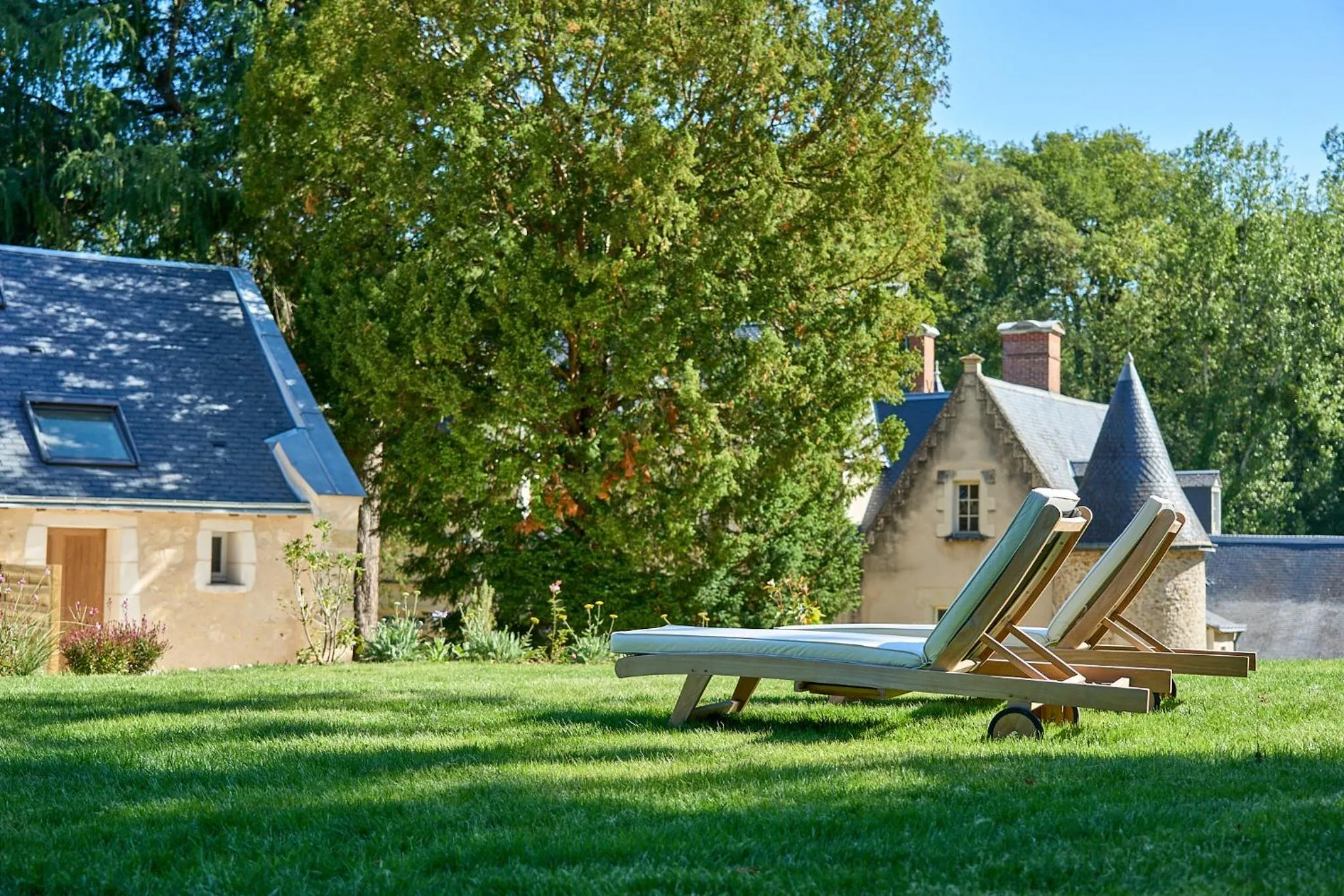 Property building in Domaine de la Commanderie de Ballan