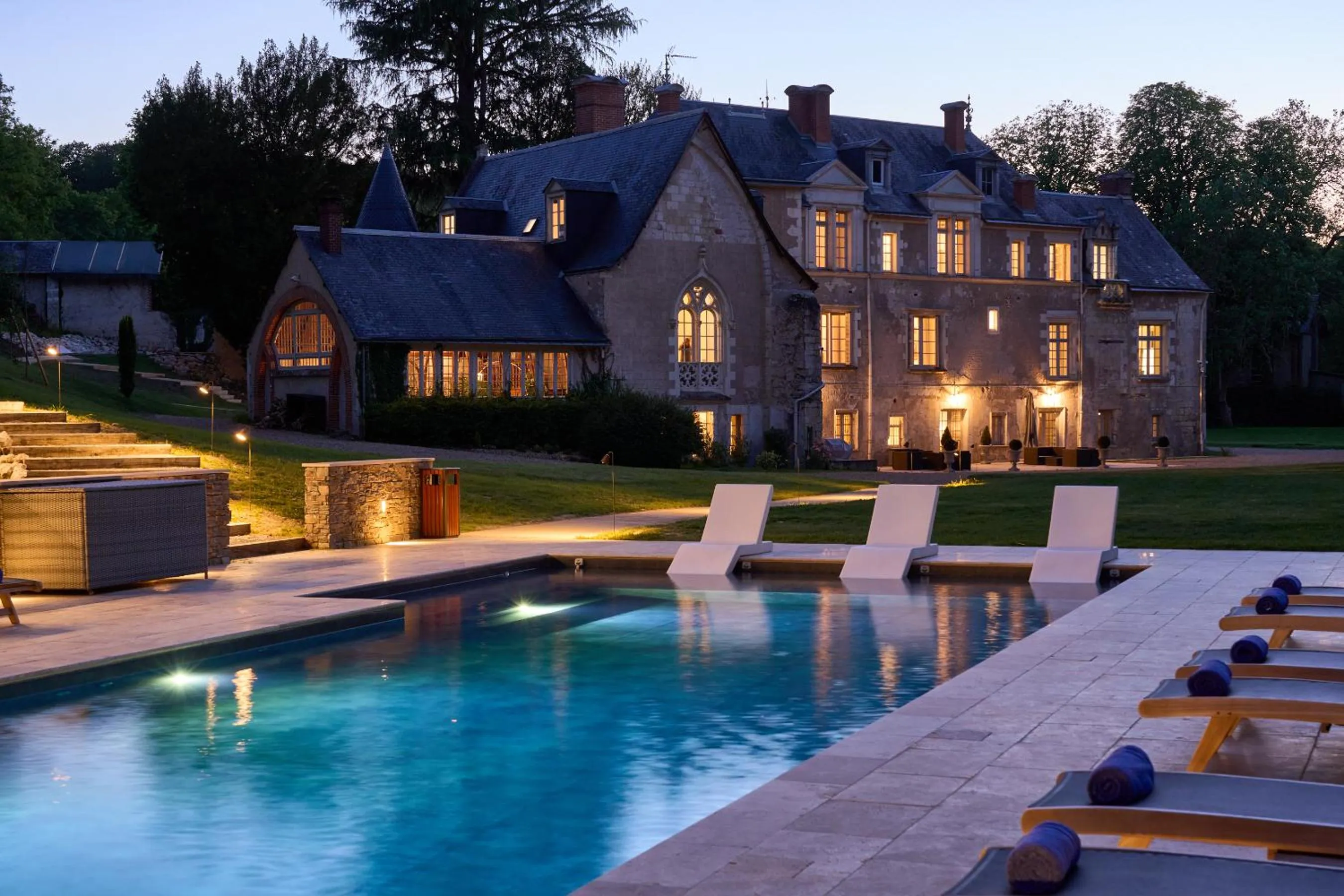 Swimming pool in Domaine de la Commanderie de Ballan