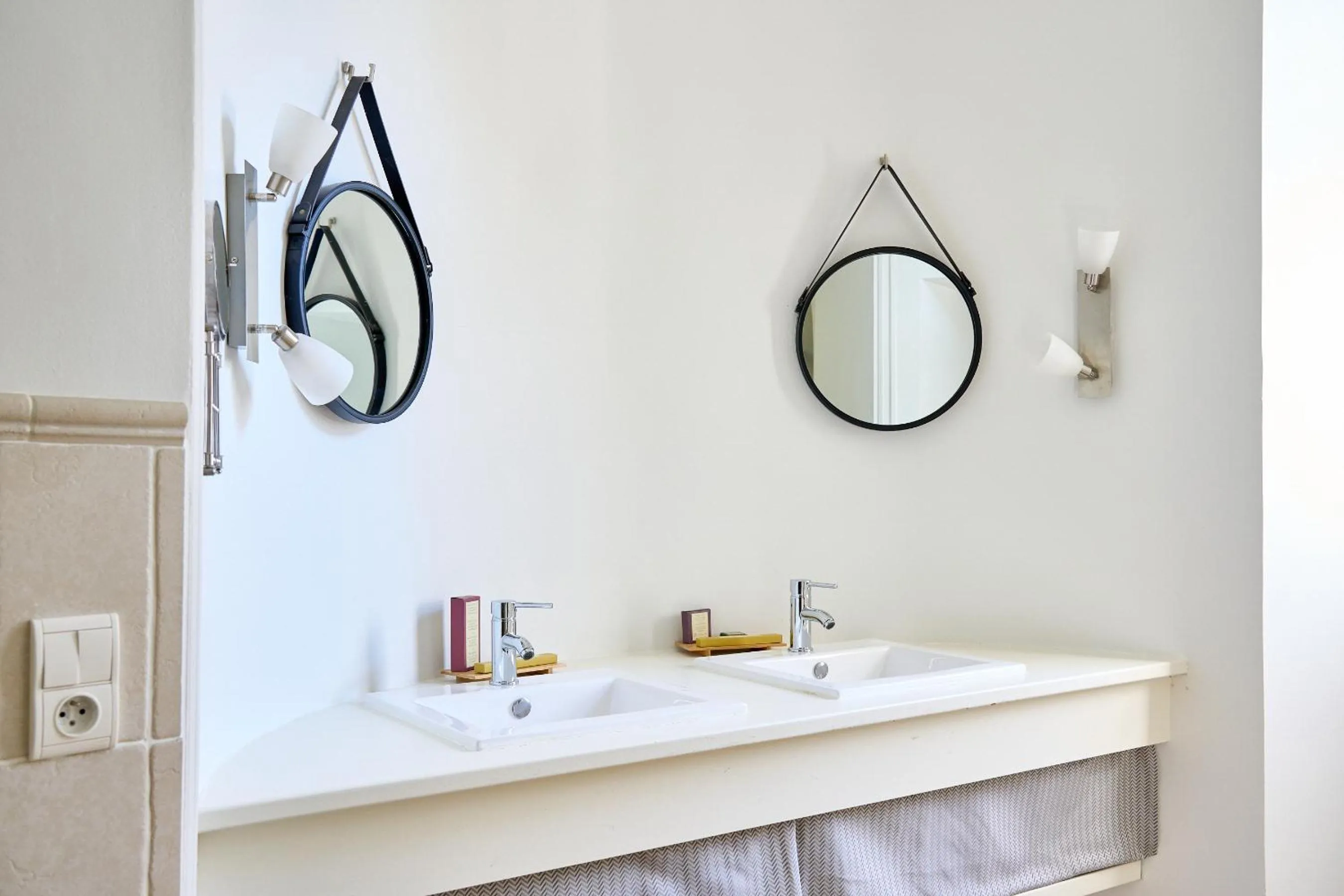 Bathroom in Domaine de la Commanderie de Ballan