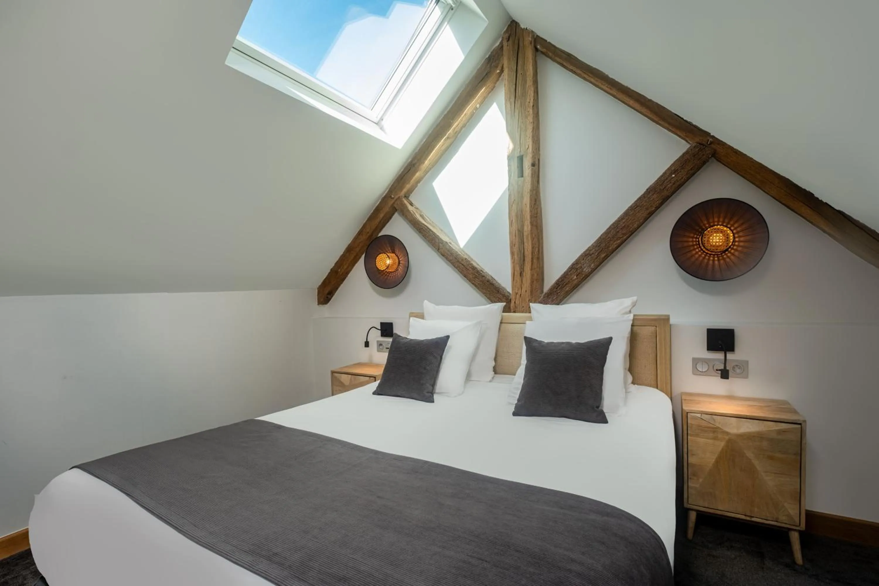 Bedroom, Bed in Domaine de la Commanderie de Ballan