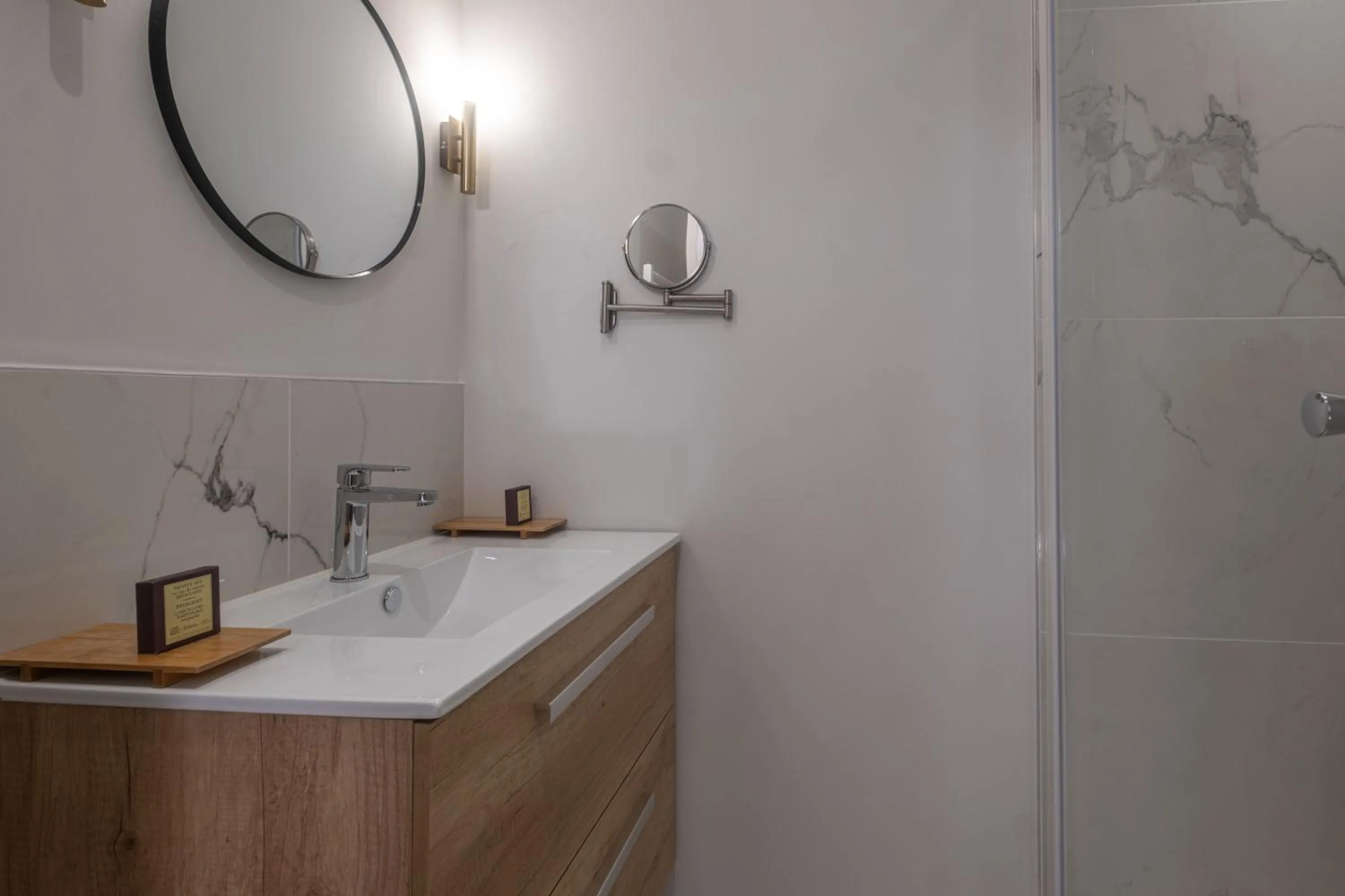 Bathroom in Domaine de la Commanderie de Ballan