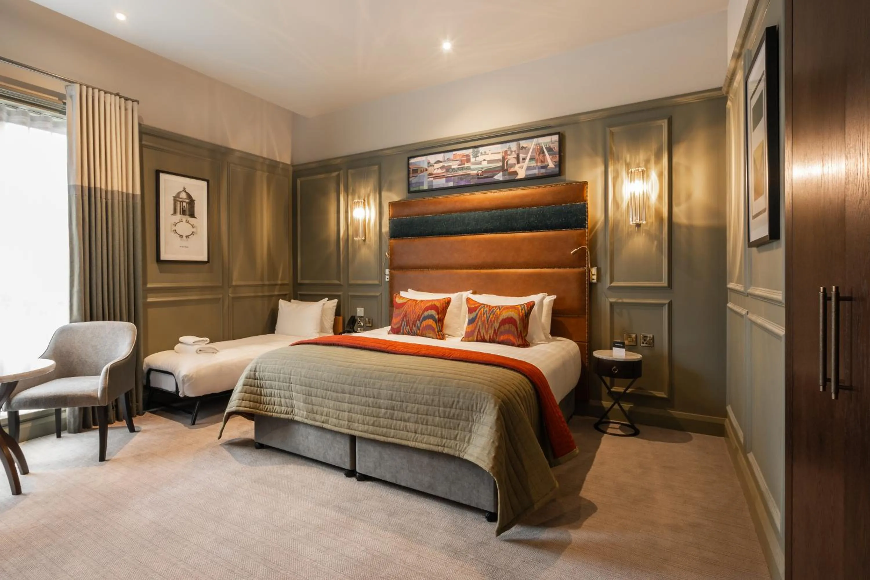 Bed in The Ebrington Hotel