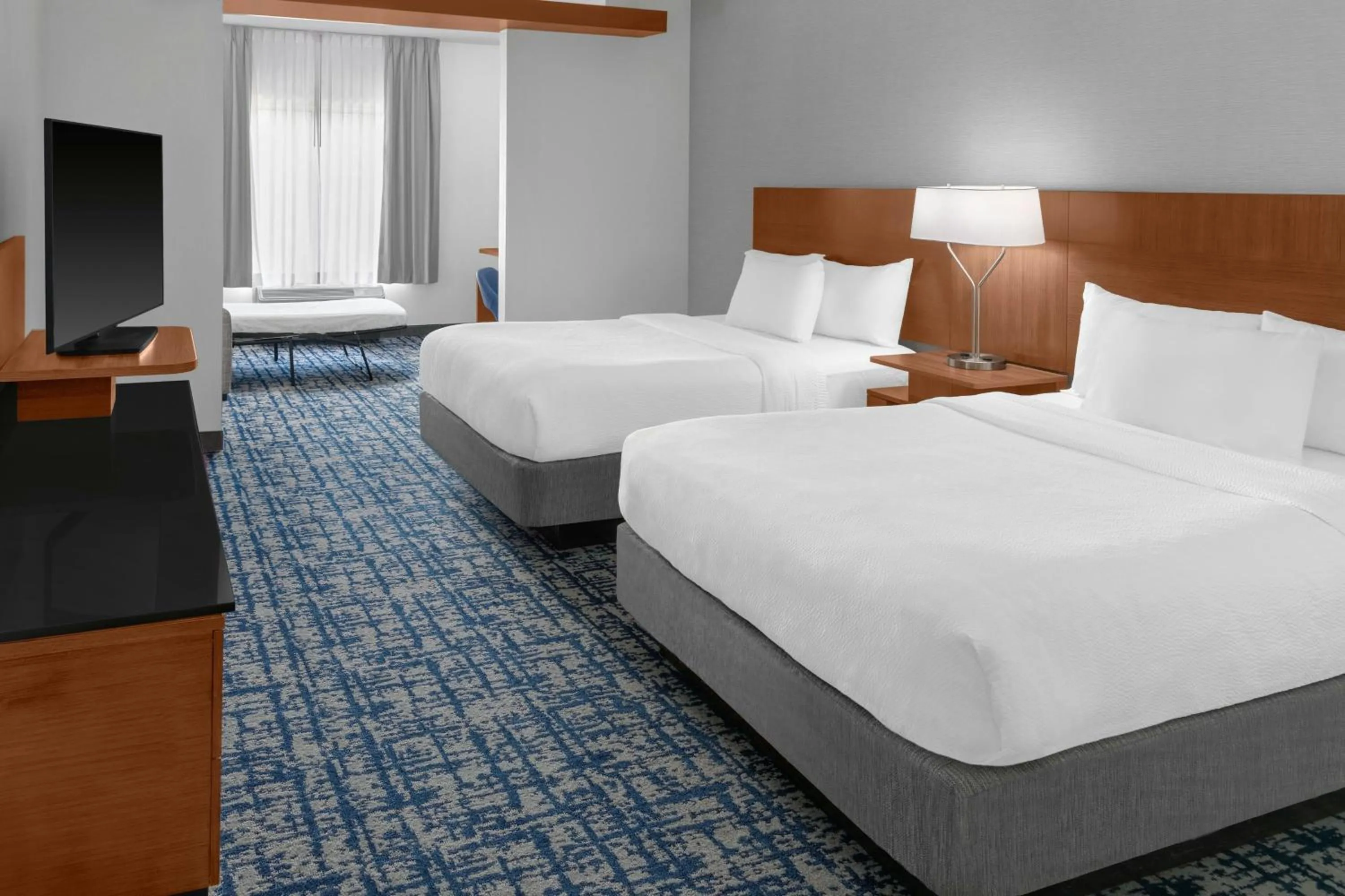 Bedroom, Bed in Fairfield Inn and Suites by Marriott Calhoun