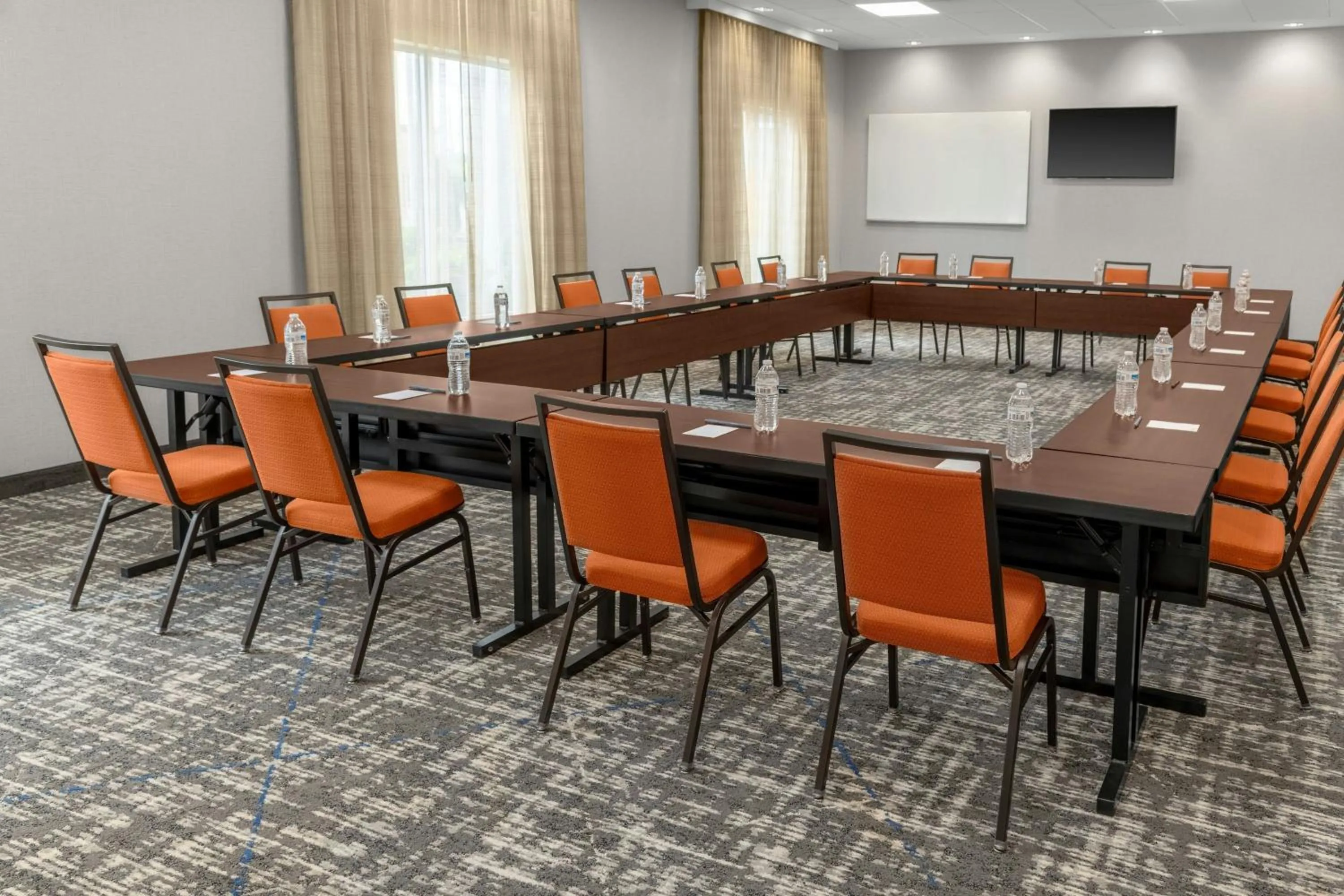 Meeting/conference room in Fairfield Inn and Suites by Marriott Calhoun