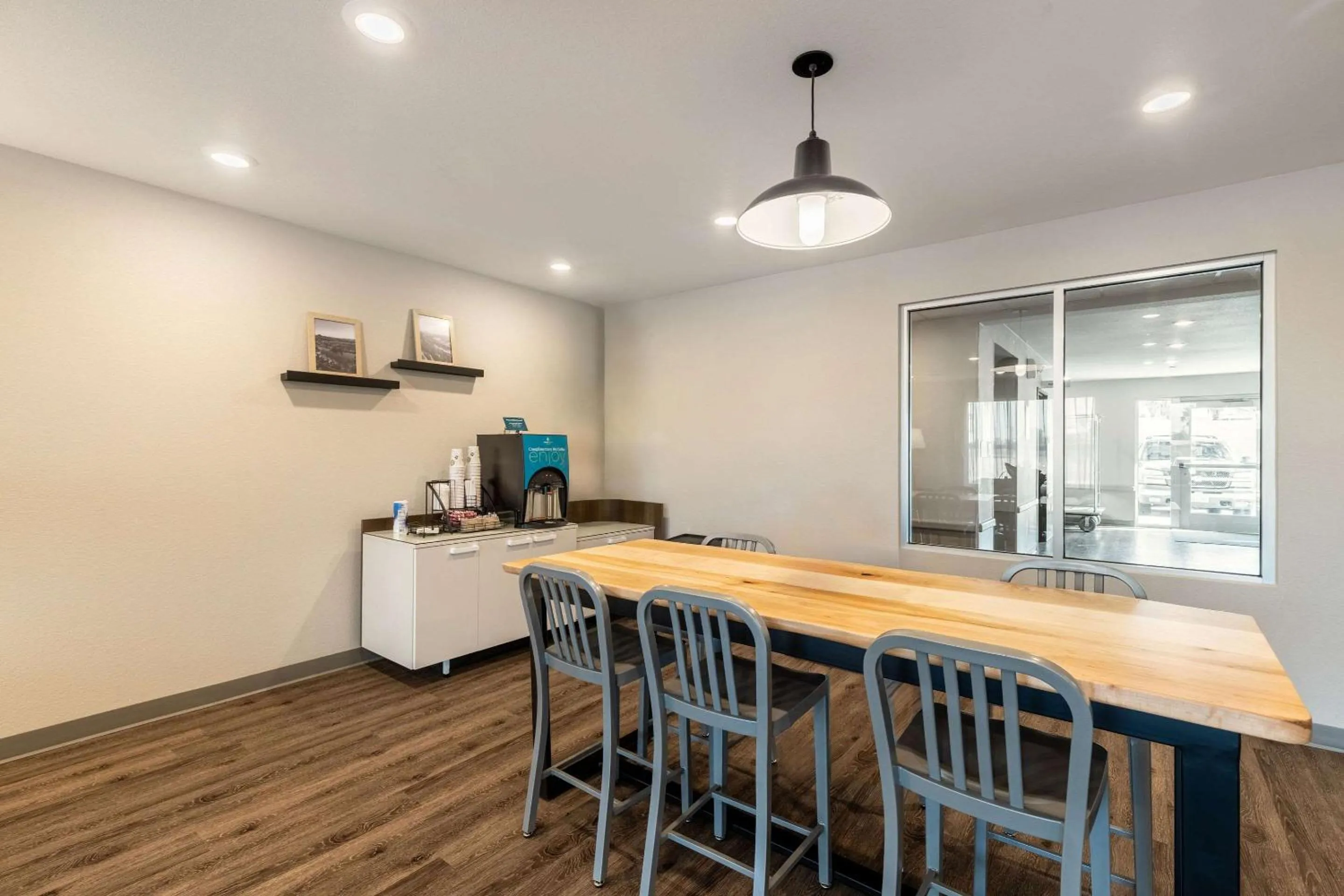 Lobby or reception in WoodSpring Suites Moreno Valley