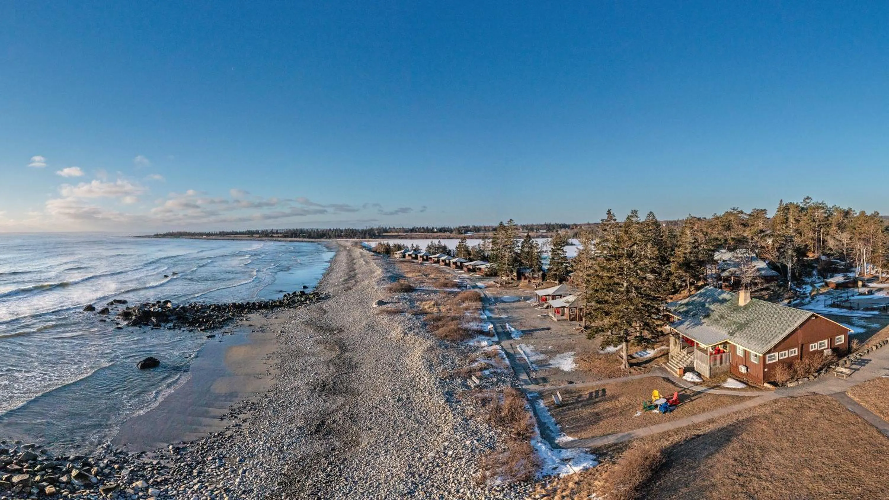 Area and facilities in White Point Beach Resort