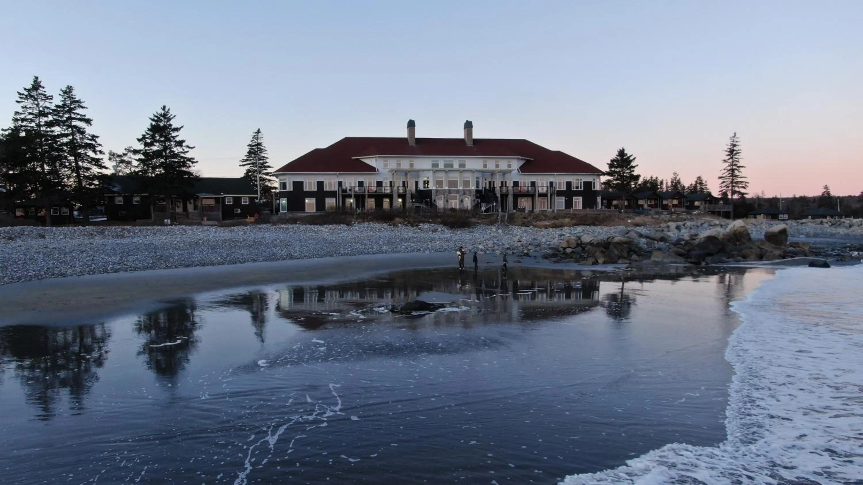 Property building in White Point Beach Resort