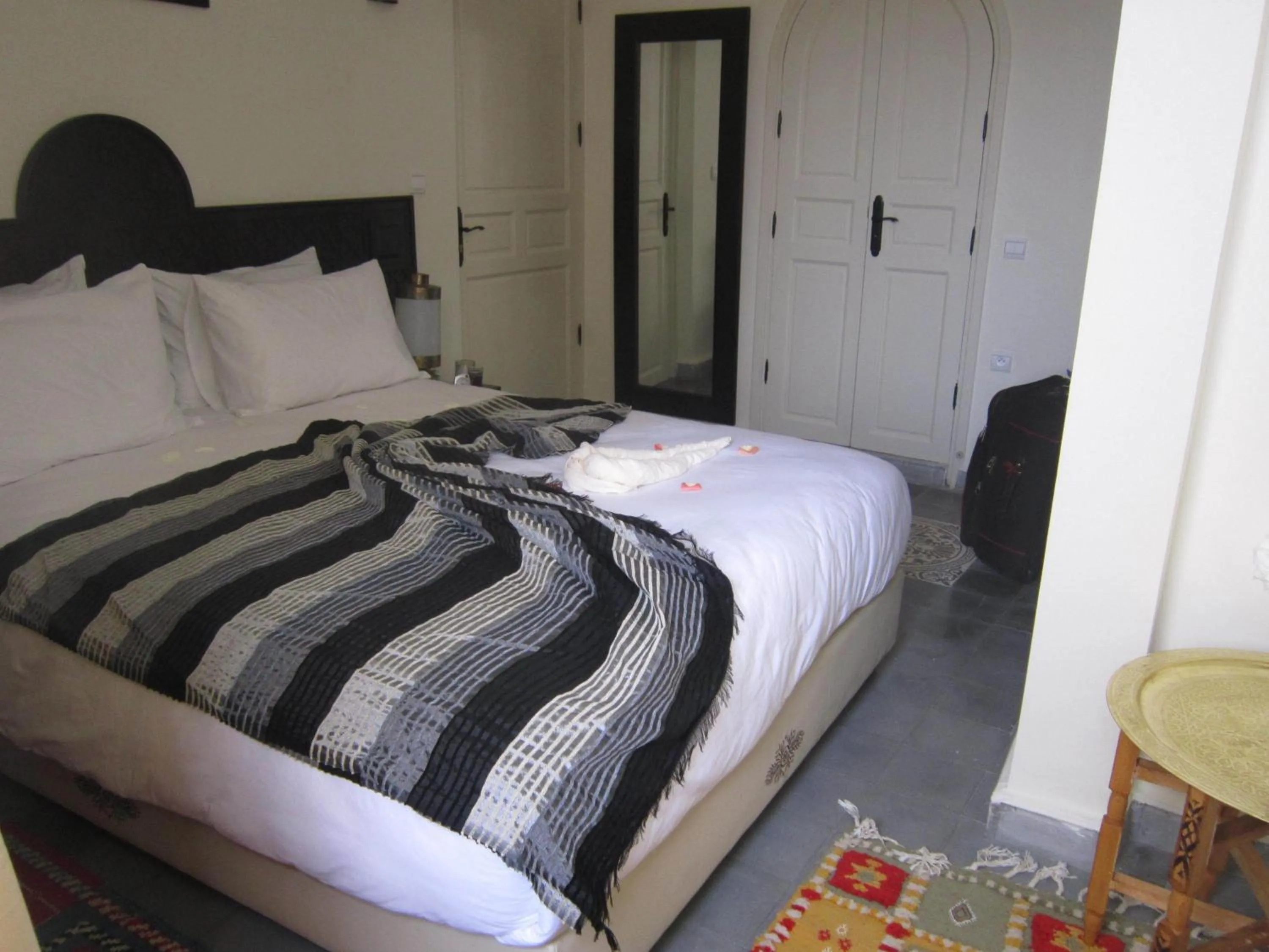 Photo of the whole room, Bed in Hotel Riad Ben Atar