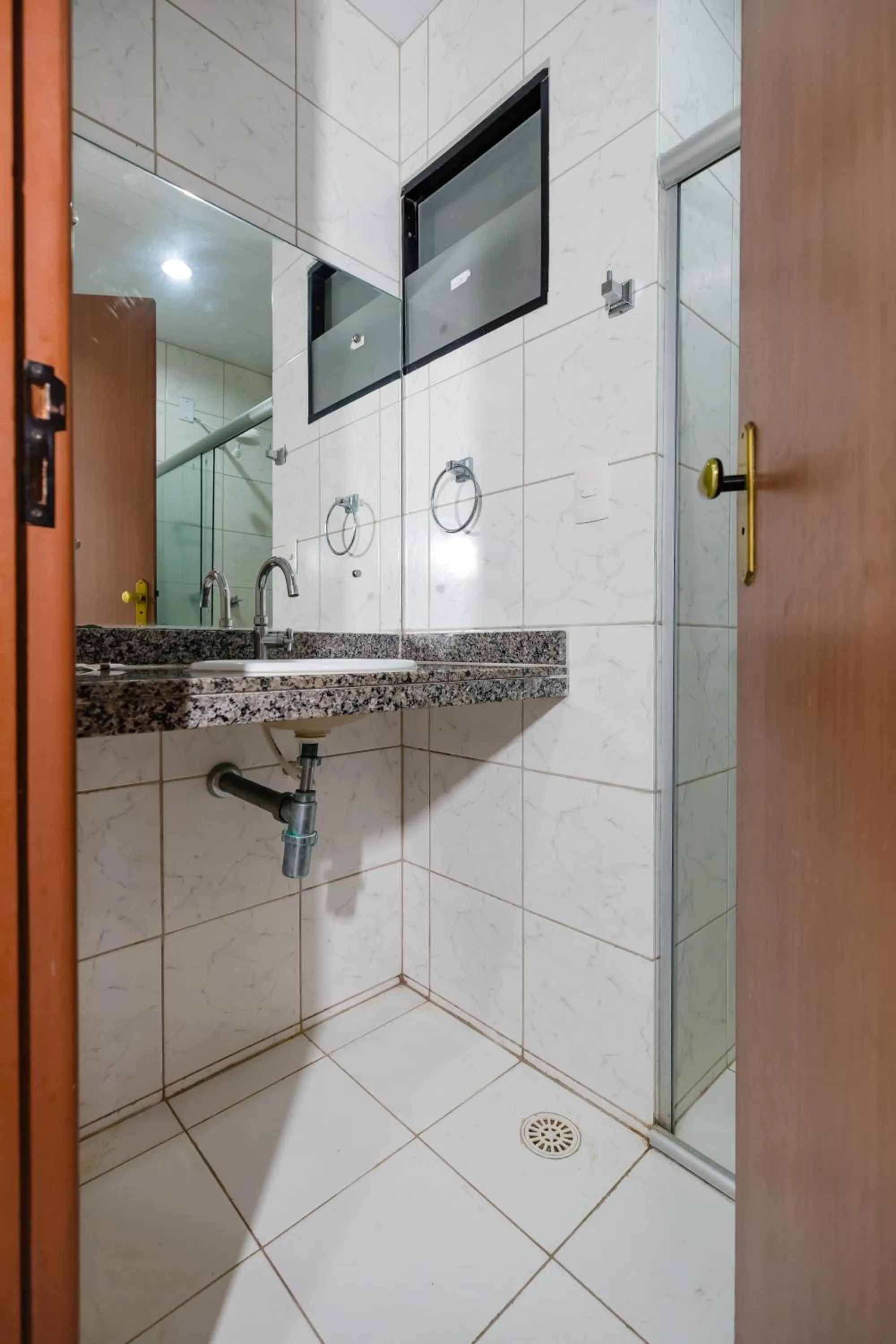 Bathroom in Moriah Maceió Beach Hotel