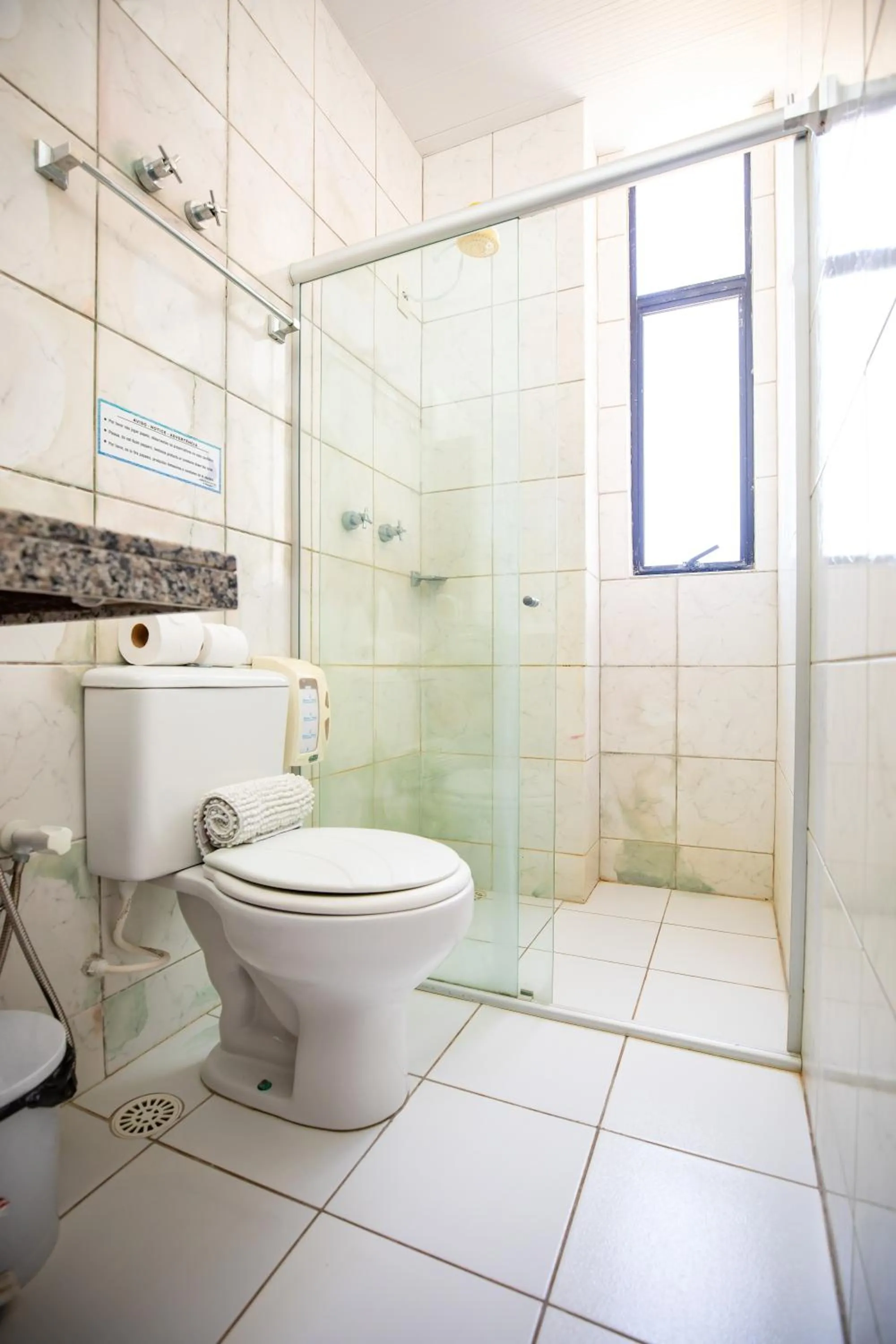 Shower in Moriah Maceió Beach Hotel