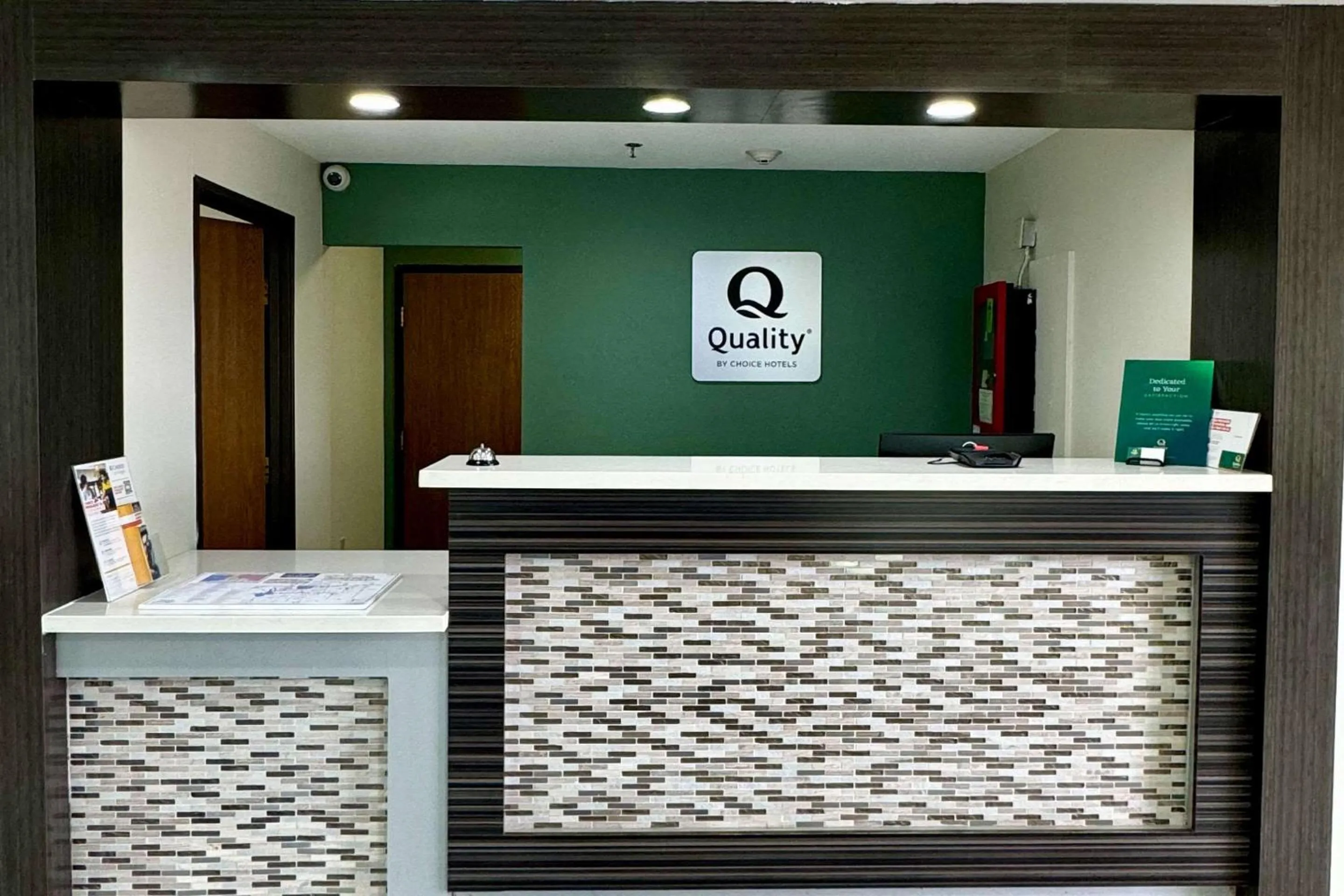 Lobby or reception in Quality Inn