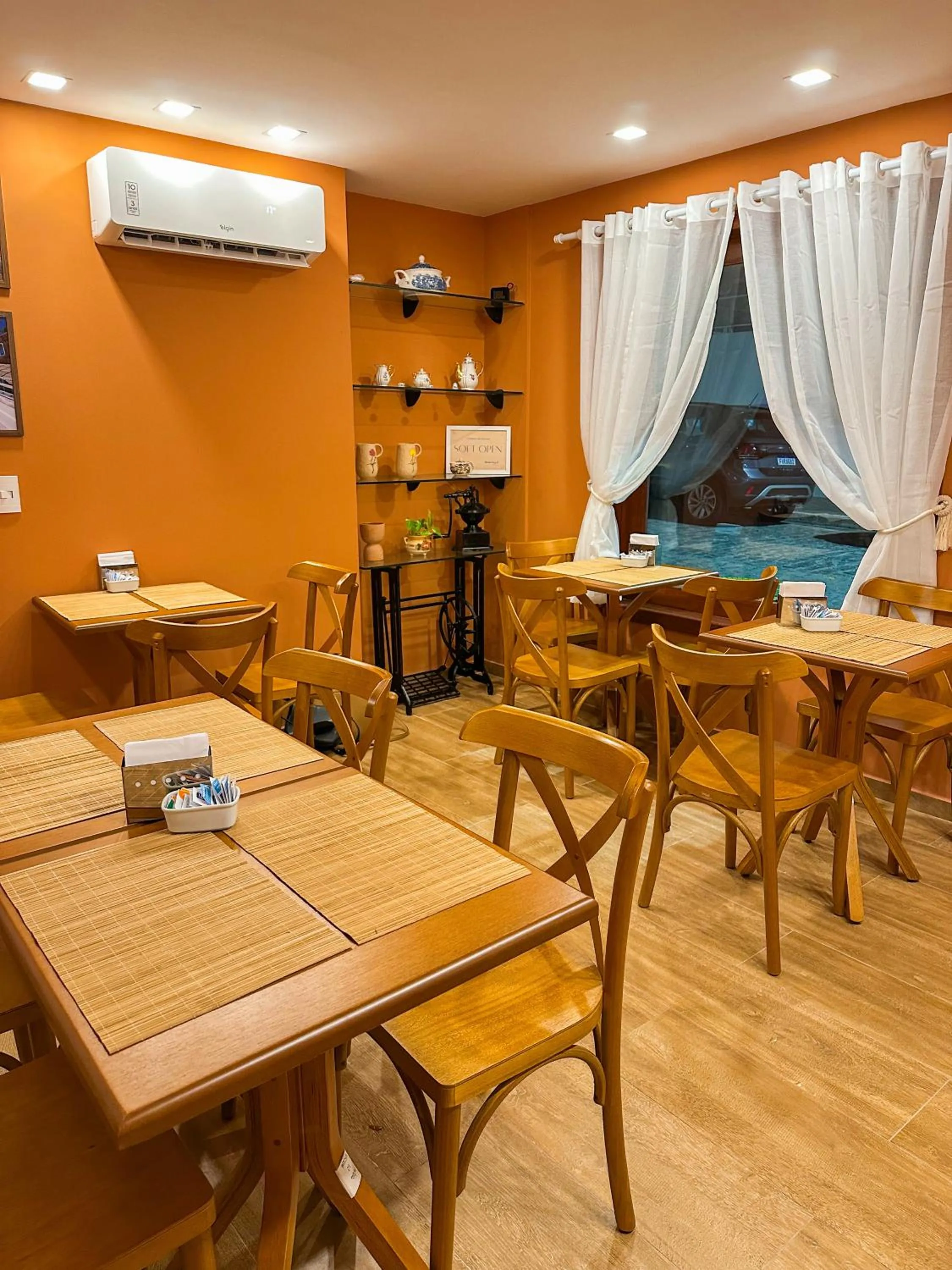 Restaurant/places to eat in Vivá Barra Hotel Pousada