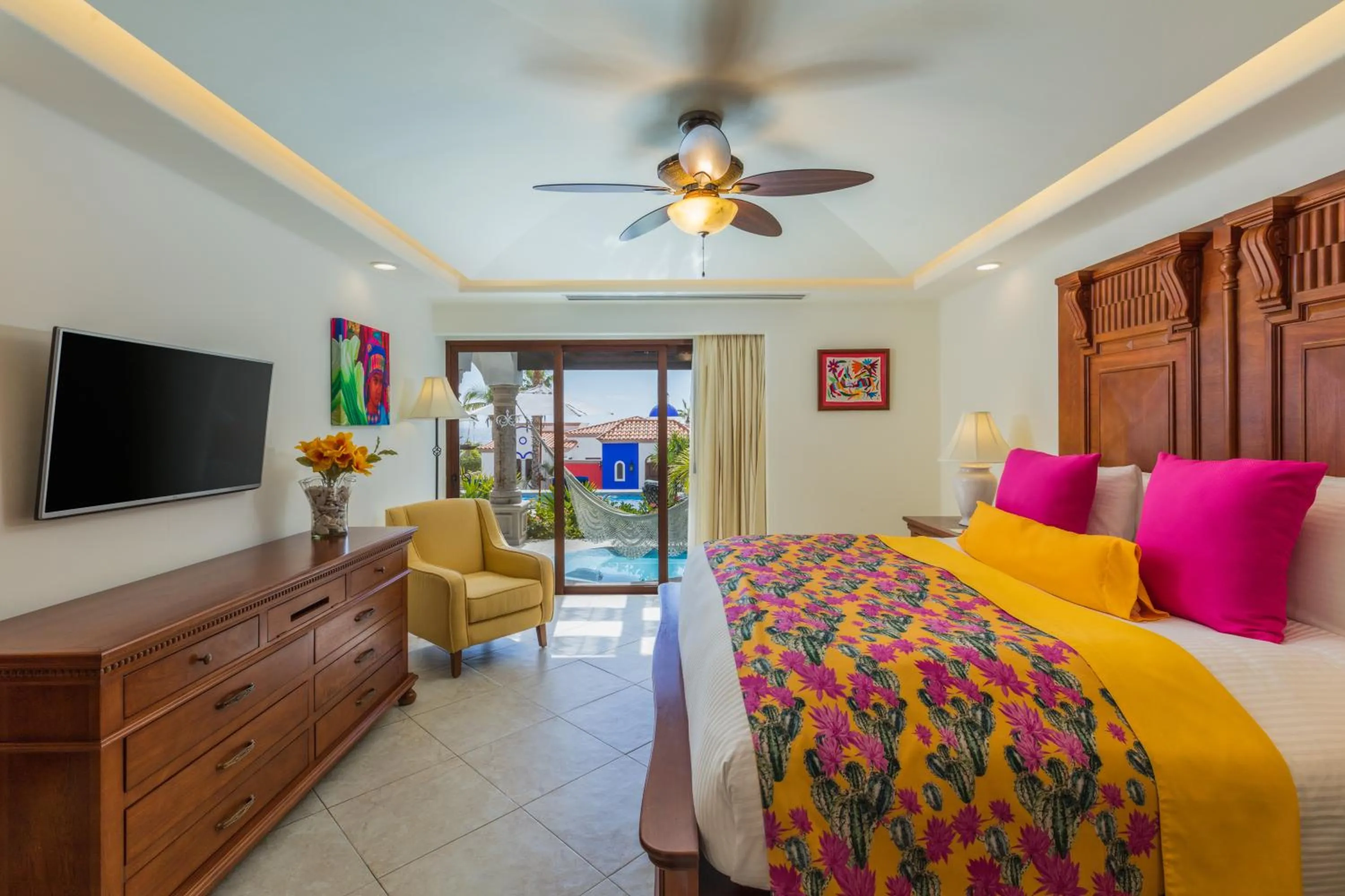 Photo of the whole room, Bed in The Residences at Hacienda Encantada