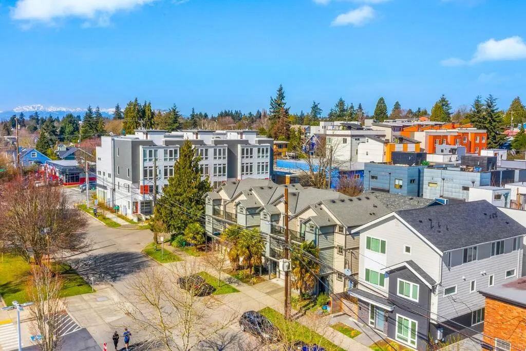 The Sweetest Suite - 91 Walkscore!