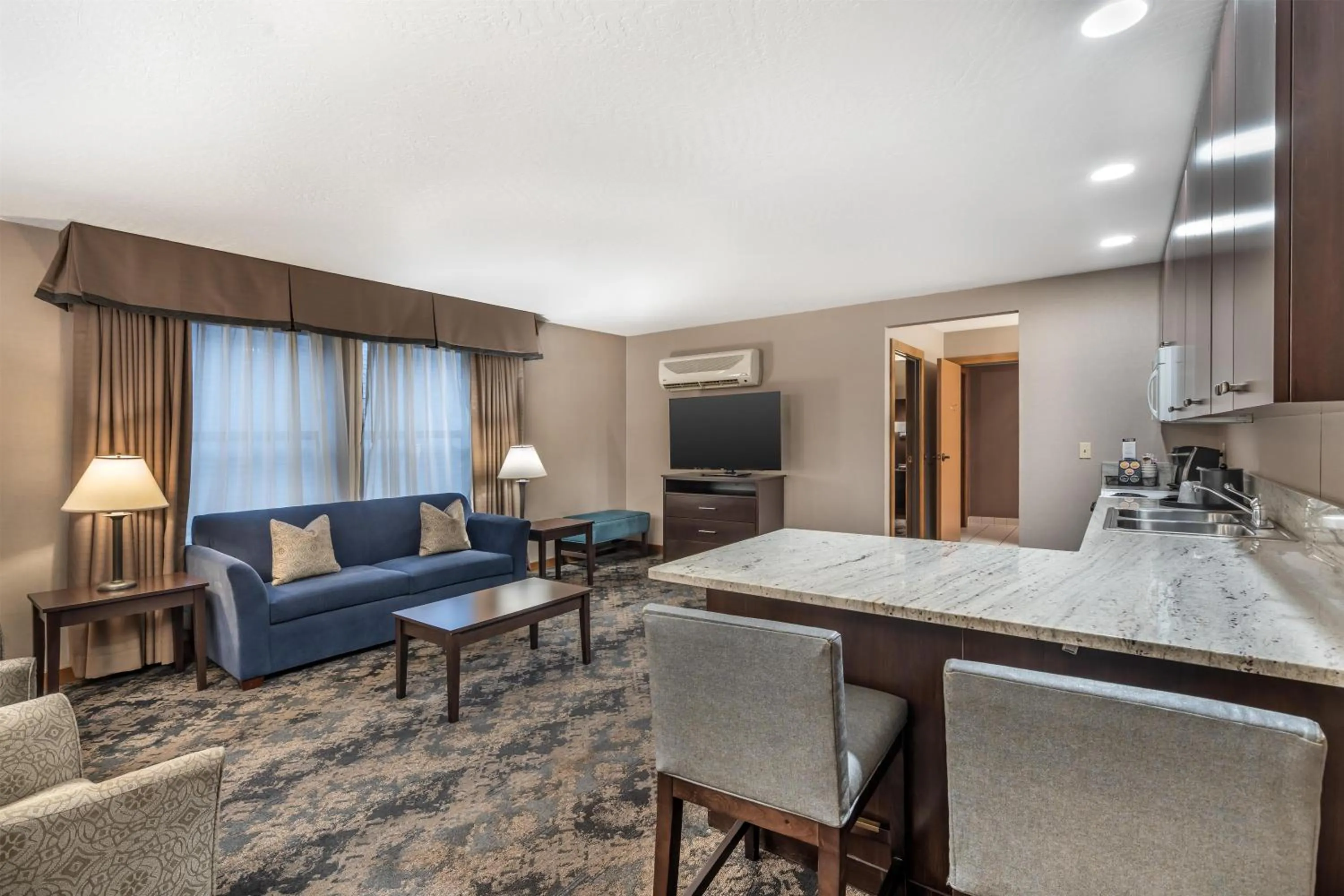 Photo of the whole room in Best Western Windsor Inn