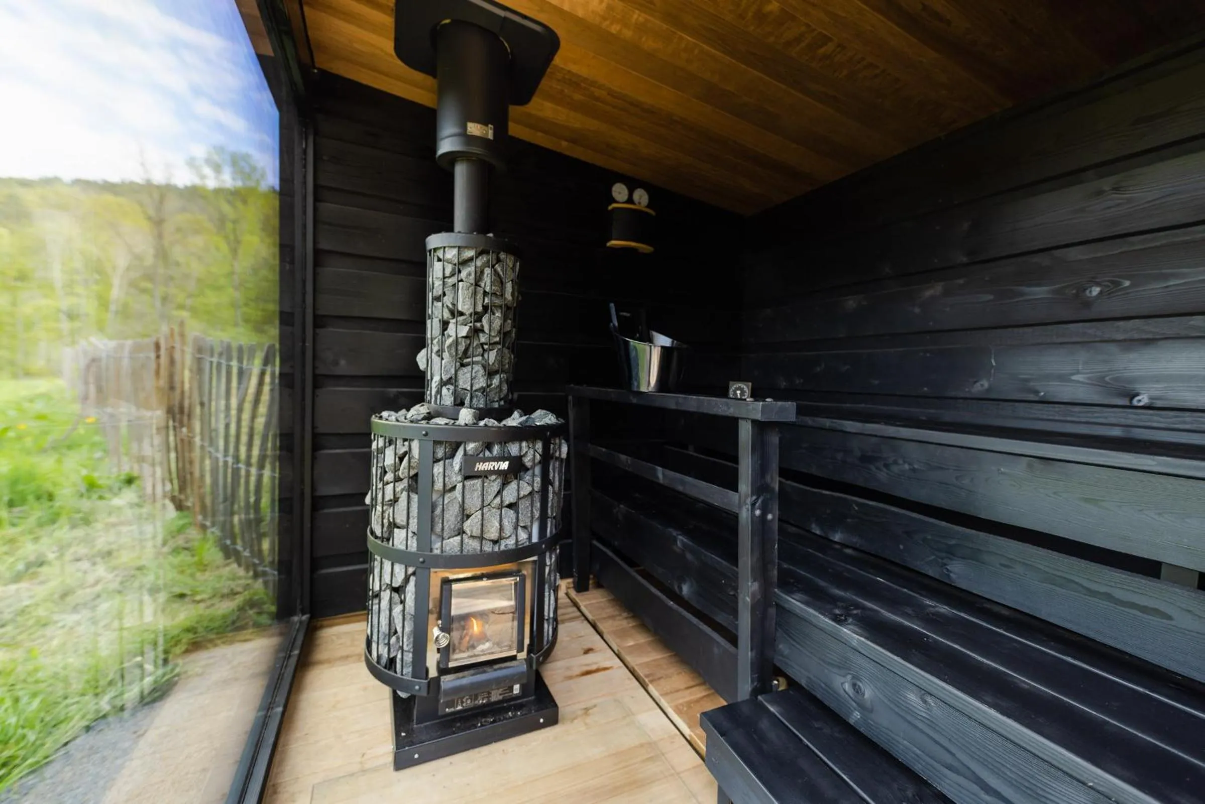 Sauna in Baumhausapartment