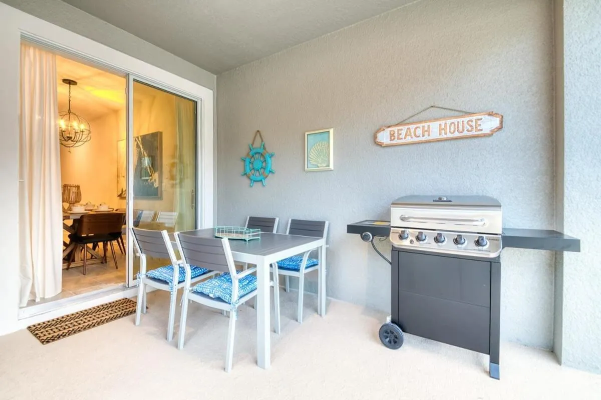 Magic villa with themed bedrooms and private pool