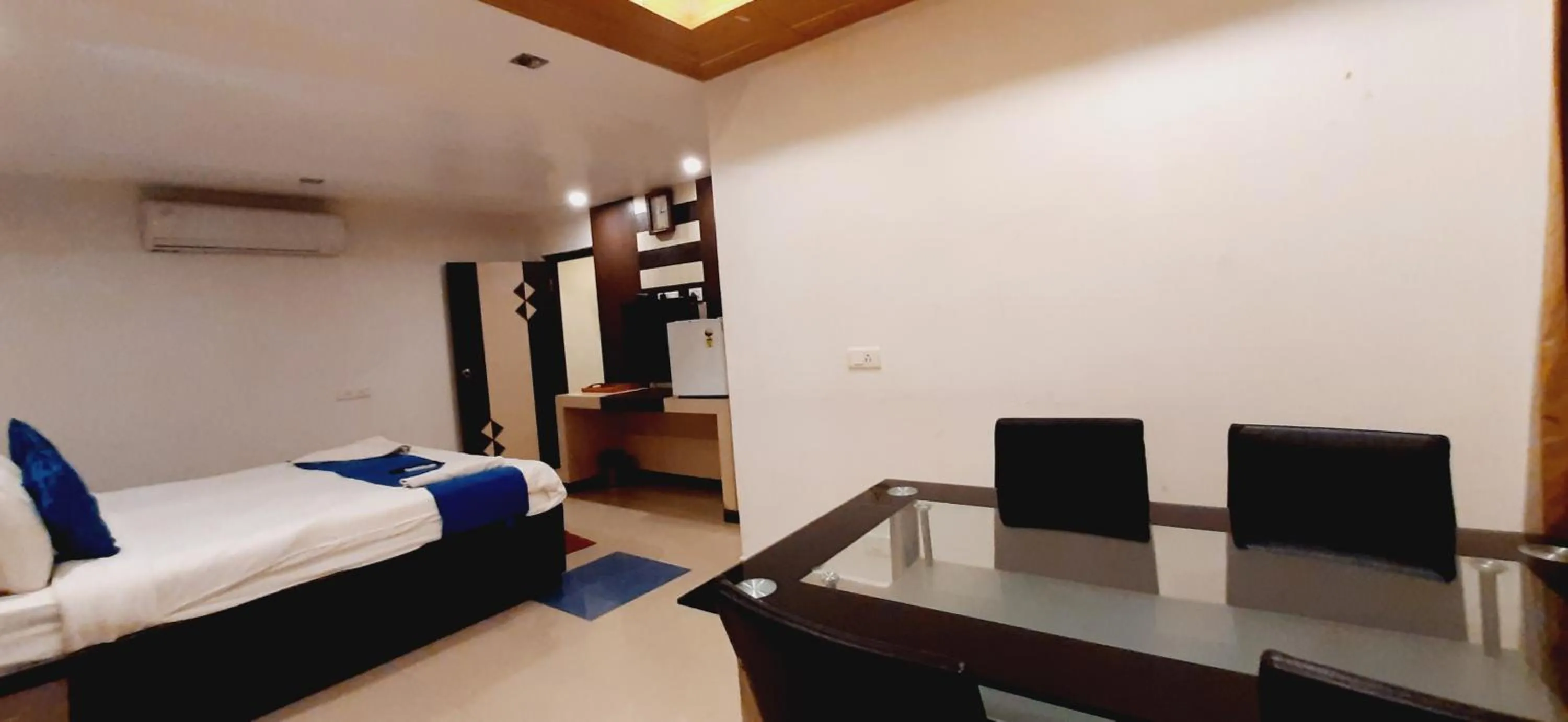 Bed in Hotel Kosala Vijayawada