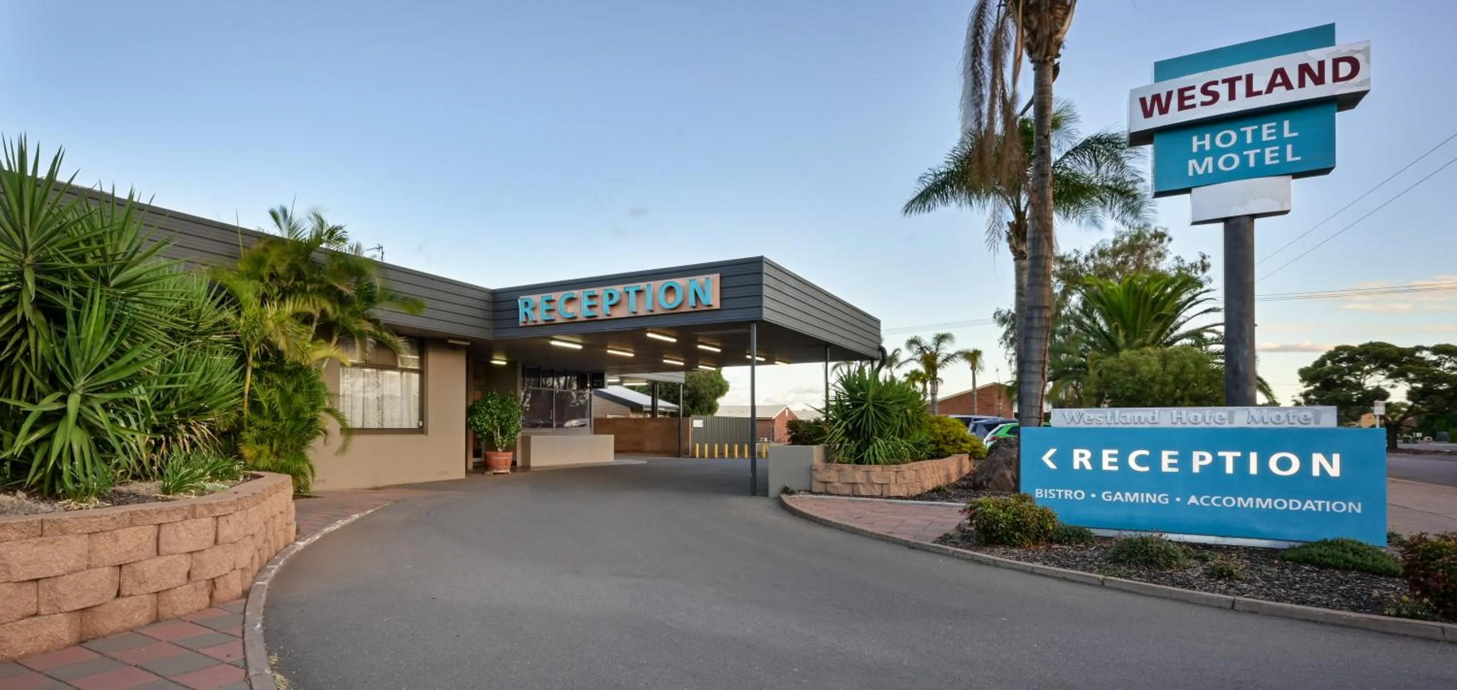 Westland Hotel Motel