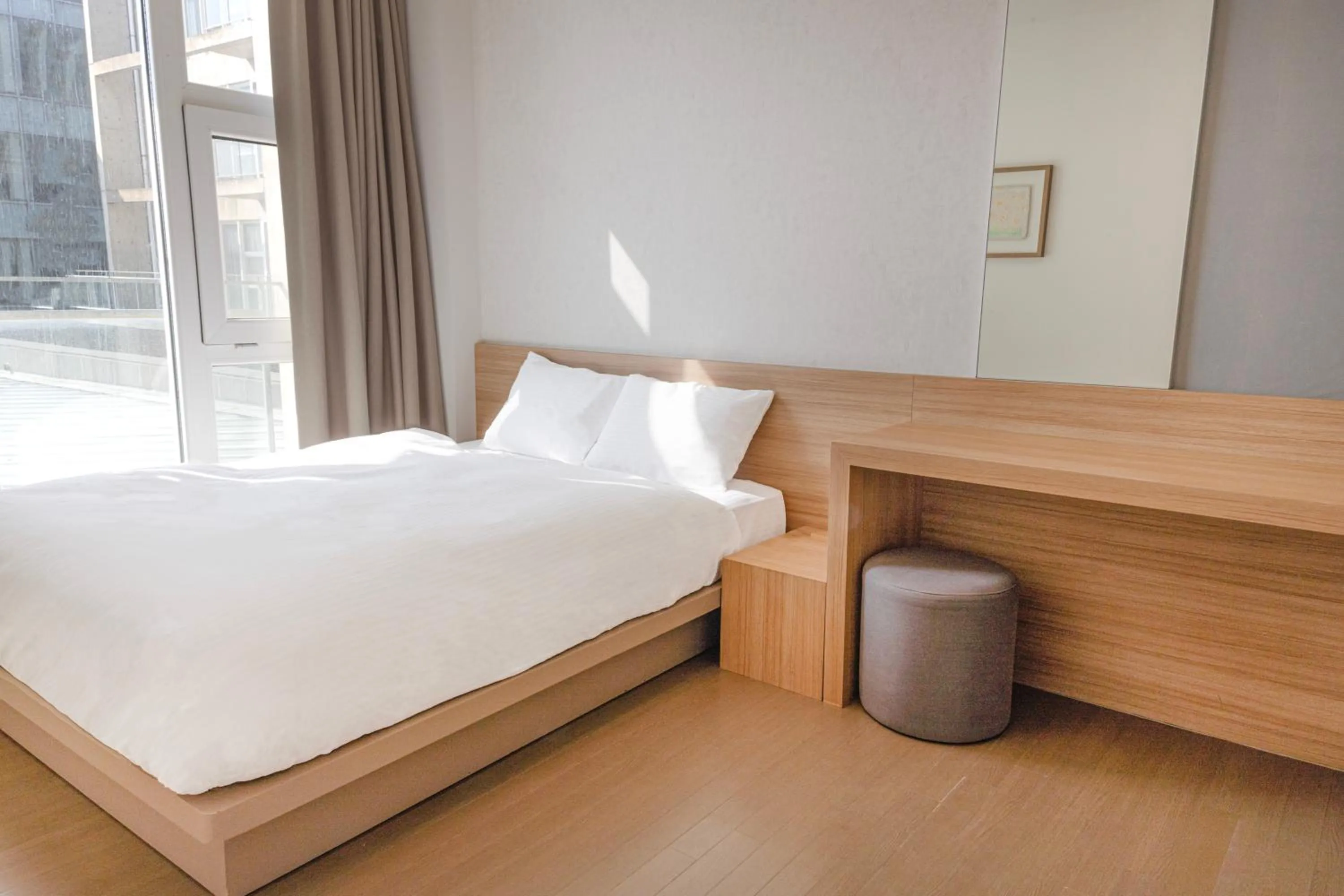 Decorative detail, Bed in Phoenix Island