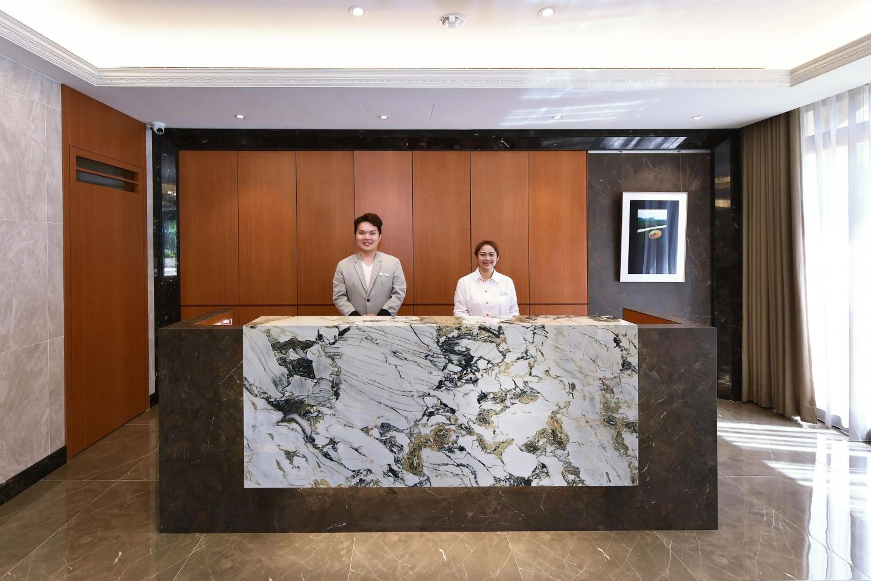 Staff in Fullon Poshtel - Shuili